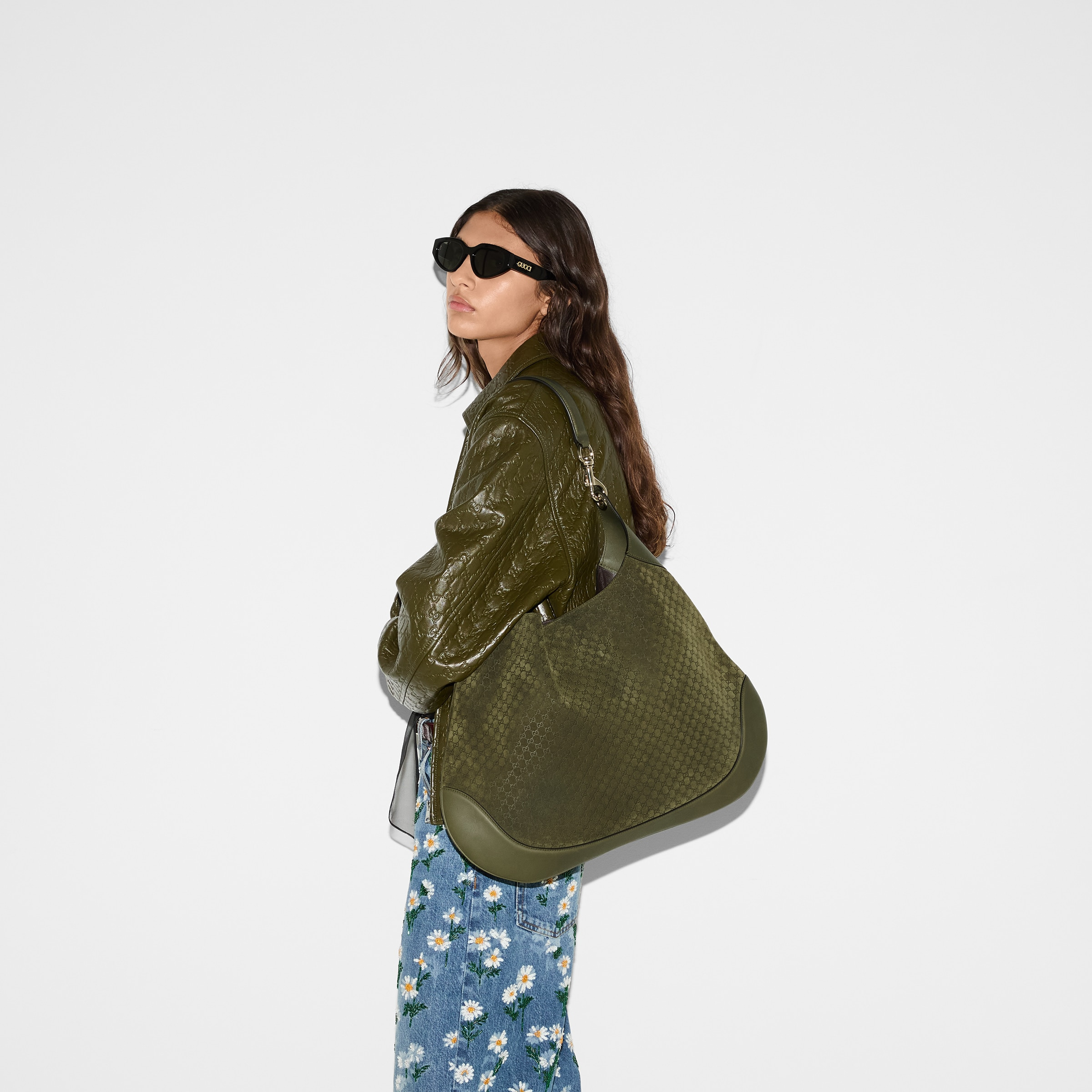 Gucci B medium shoulder bag - 3