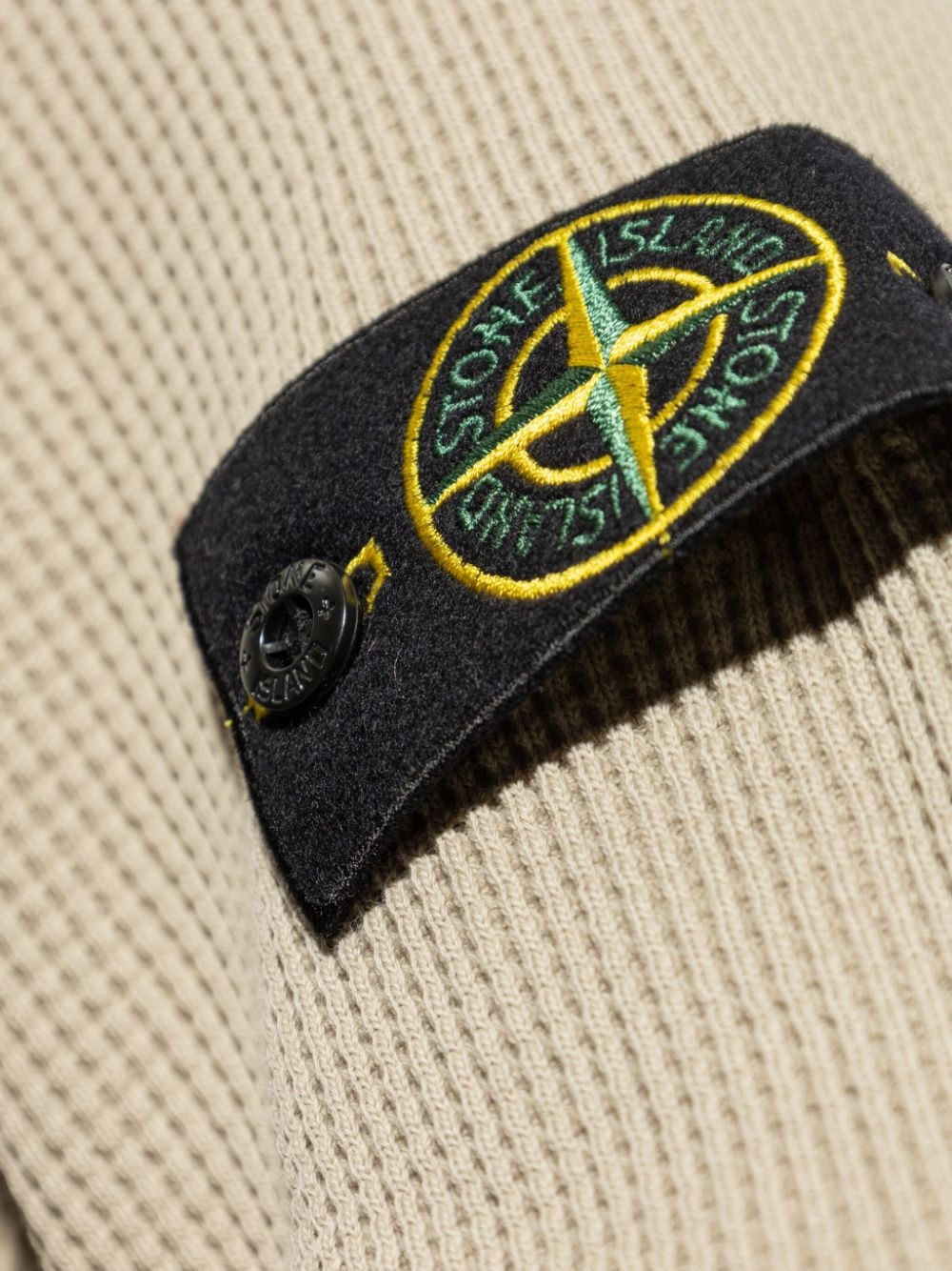 Compass-badge sweater - 5