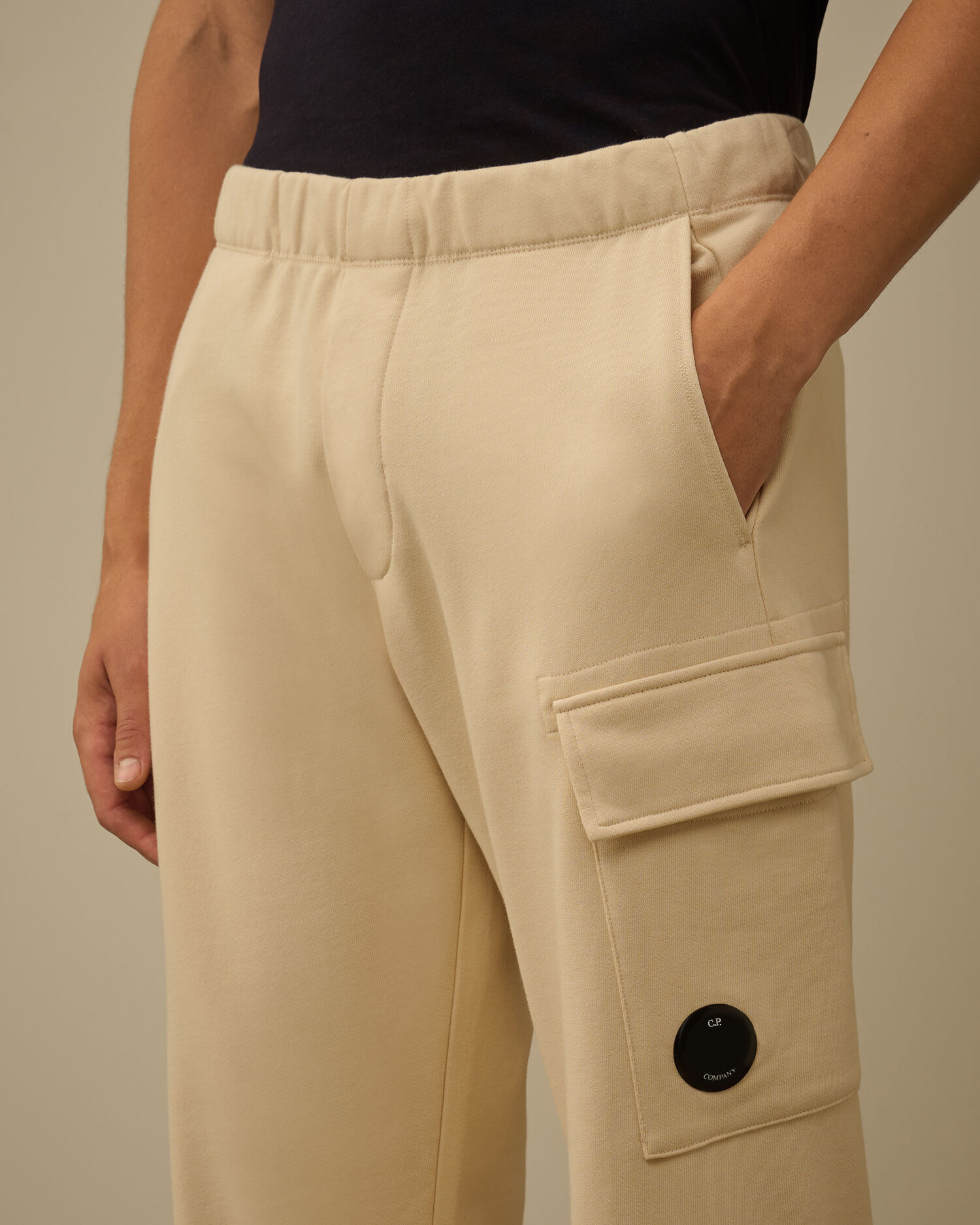 Diagonal Raised Fleece Cargo Lens Sweatpants - 5