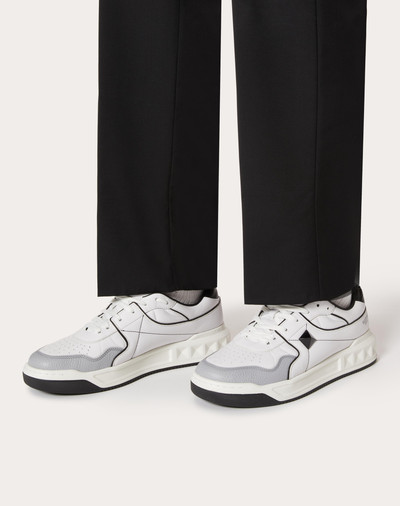 Valentino ONE STUD LOW-TOP NAPPA SNEAKER outlook