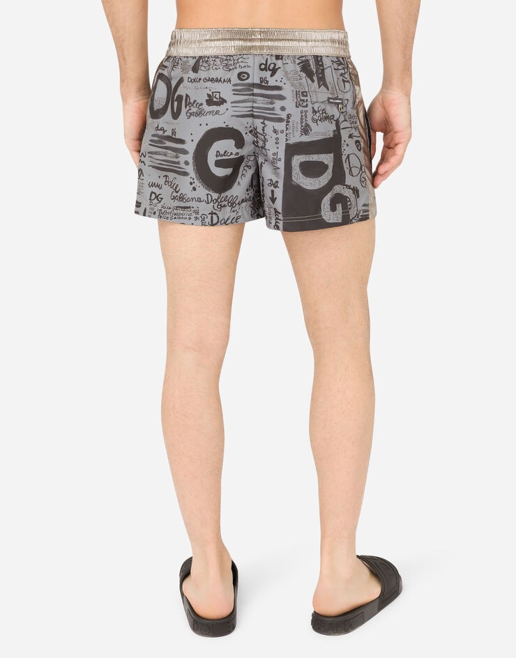 Short swim trunks with logo print - 5