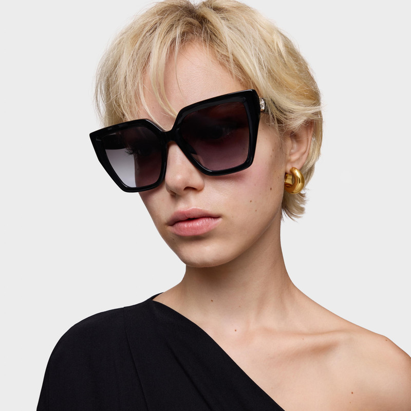 TOUS Black Sunglasses TOUS Square Icon outlook