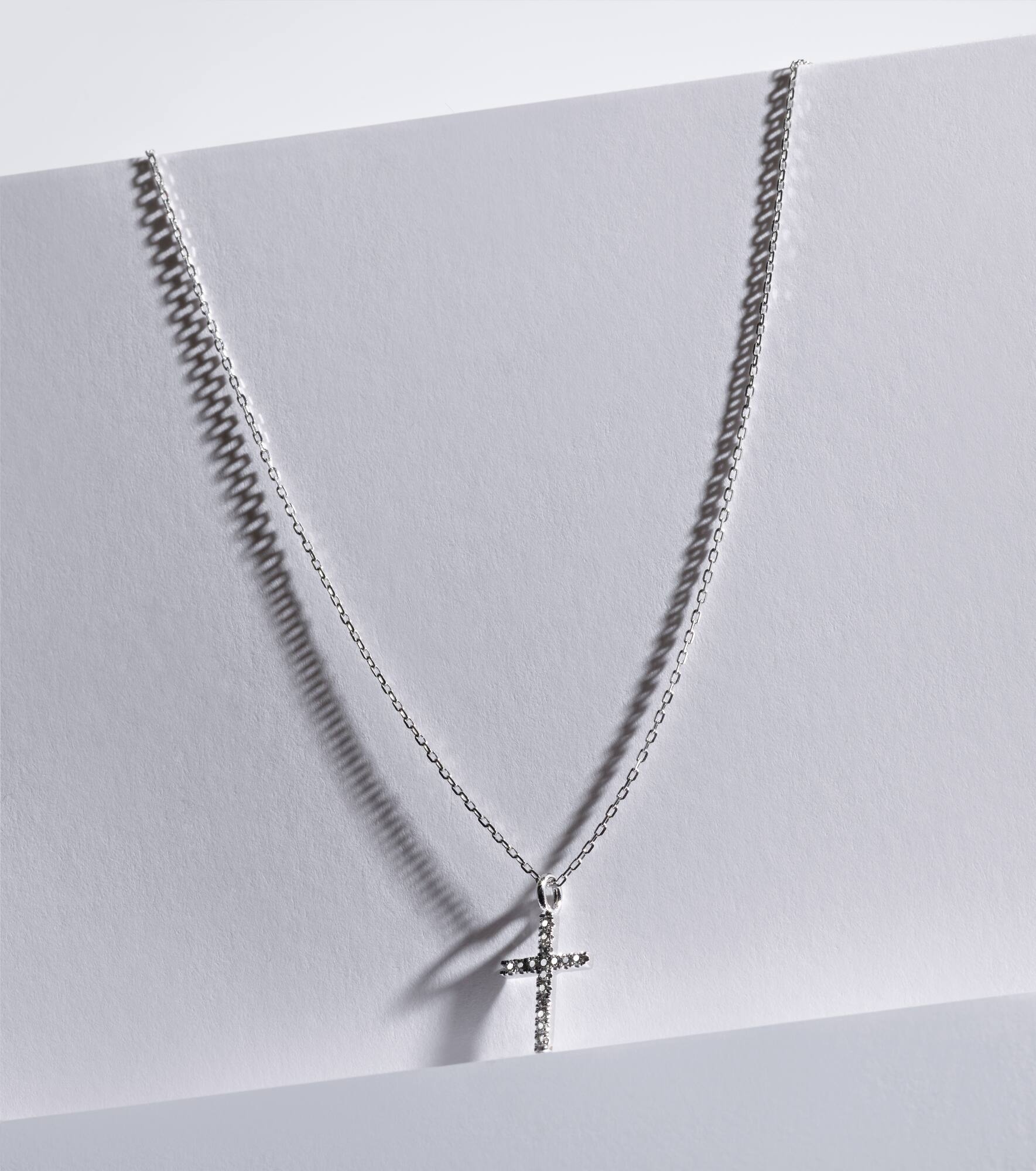 14kt white gold pendant necklace with diamonds - 4