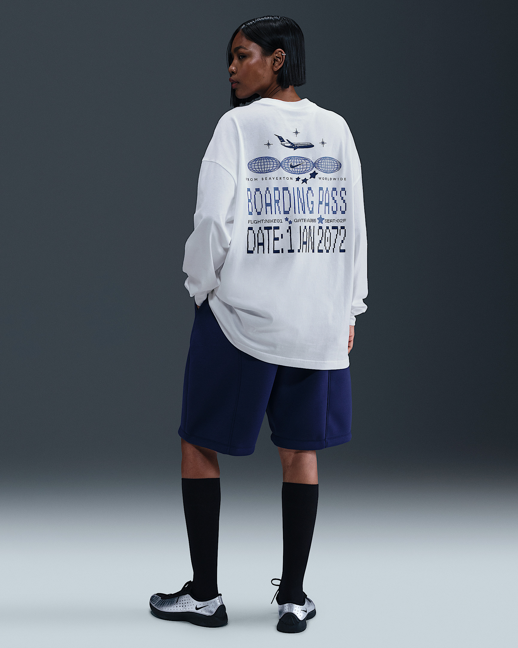 Nike Sportswear Women's Oversized Long-Sleeve T-Shirt - 5
