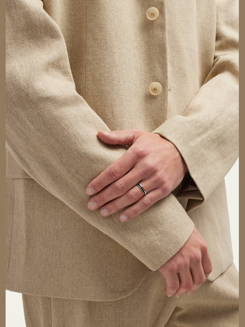 Boucheron Quatre 18K White Gold Follies Band Ring outlook