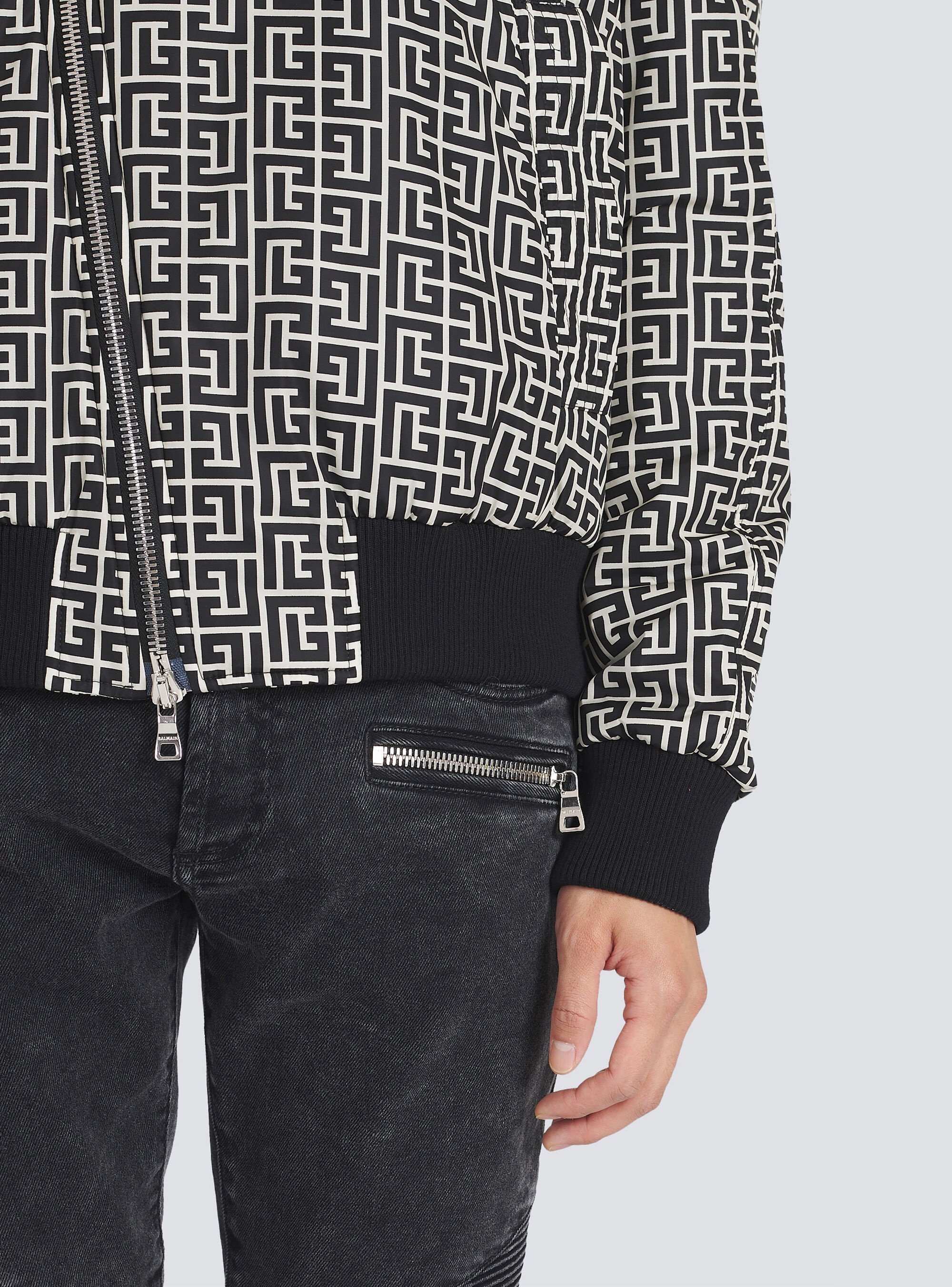 Nylon bomber jacket - 7
