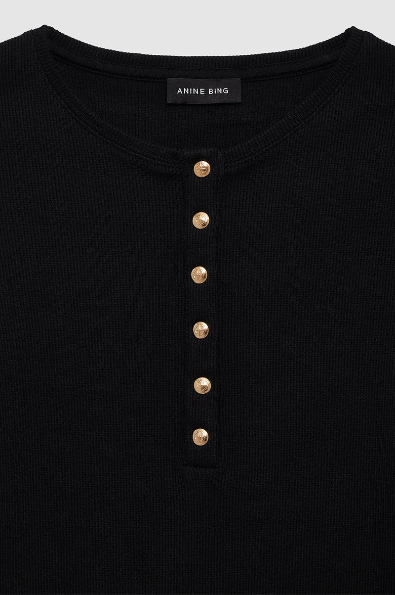 Alessia Tee - Black 4