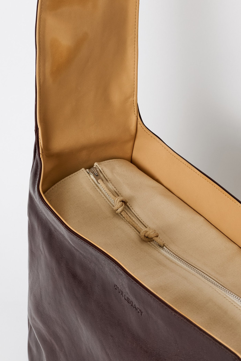 Grande Brick Bag Deep Abyss Red Leather 3