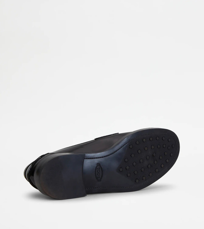 LOAFERS IN LEATHER - BLACK 4
