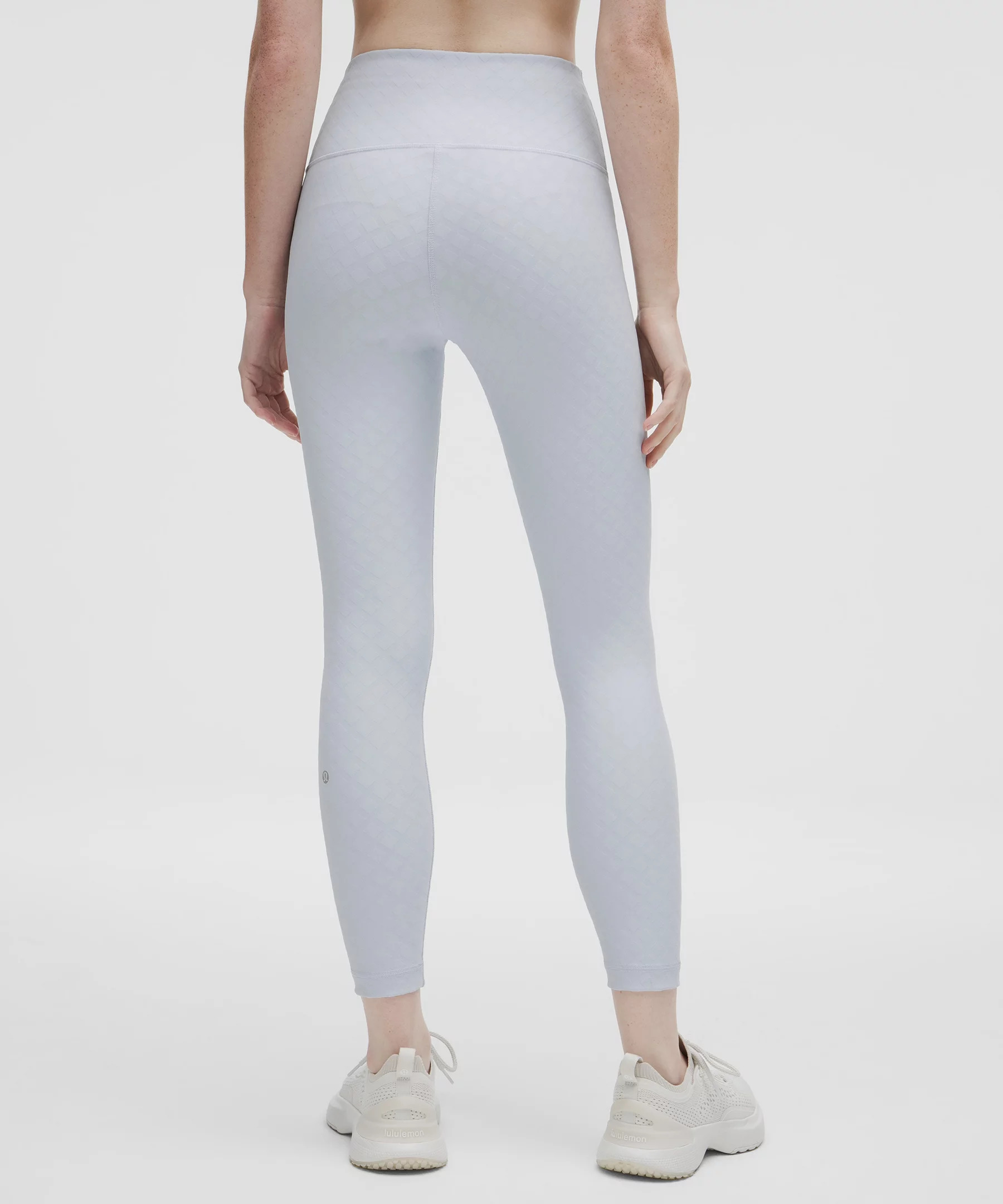 3D Jacquard Diamond Train High-Rise Tight 25" - 3