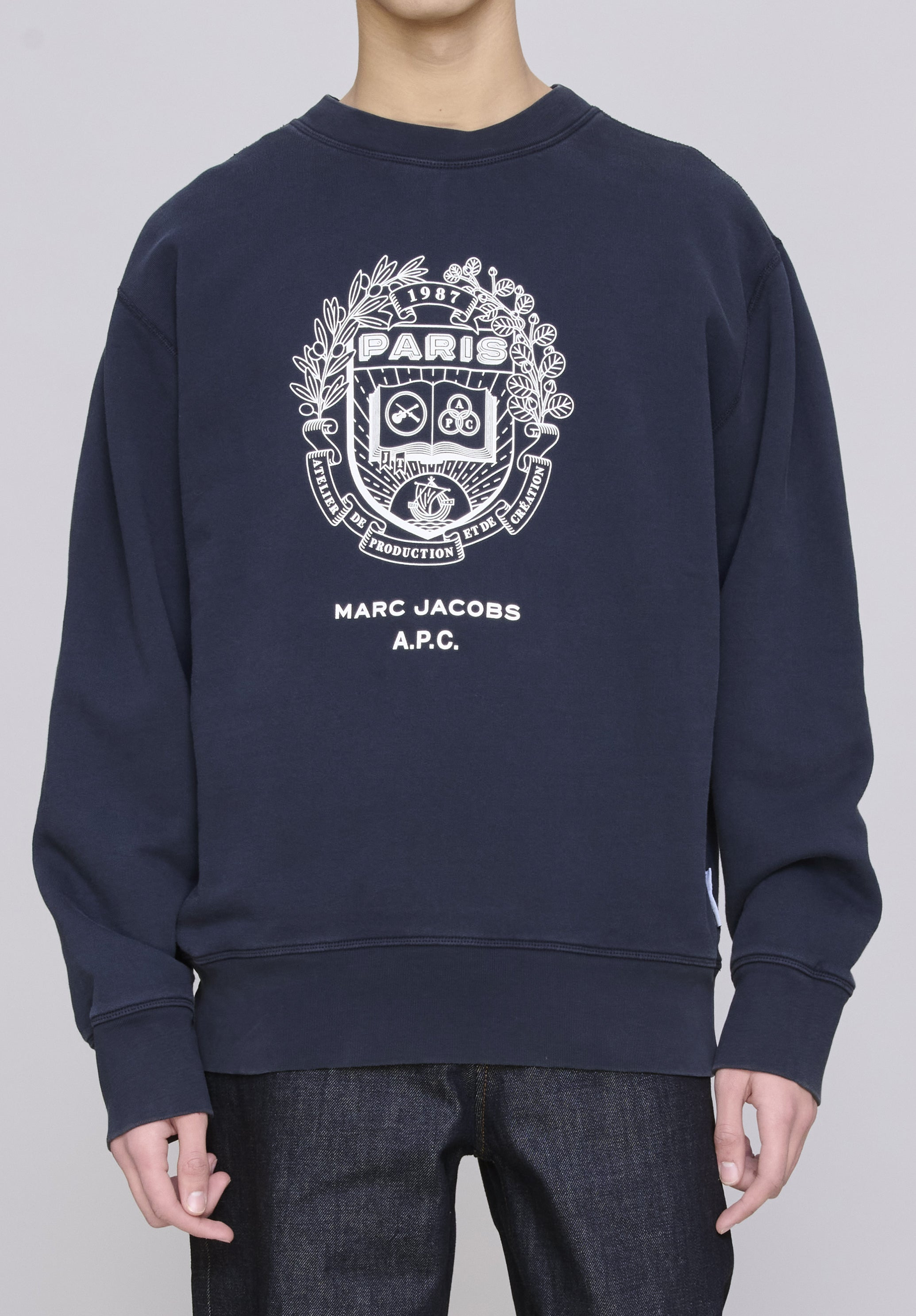 THE MENS PARIS CREWNECK - 3