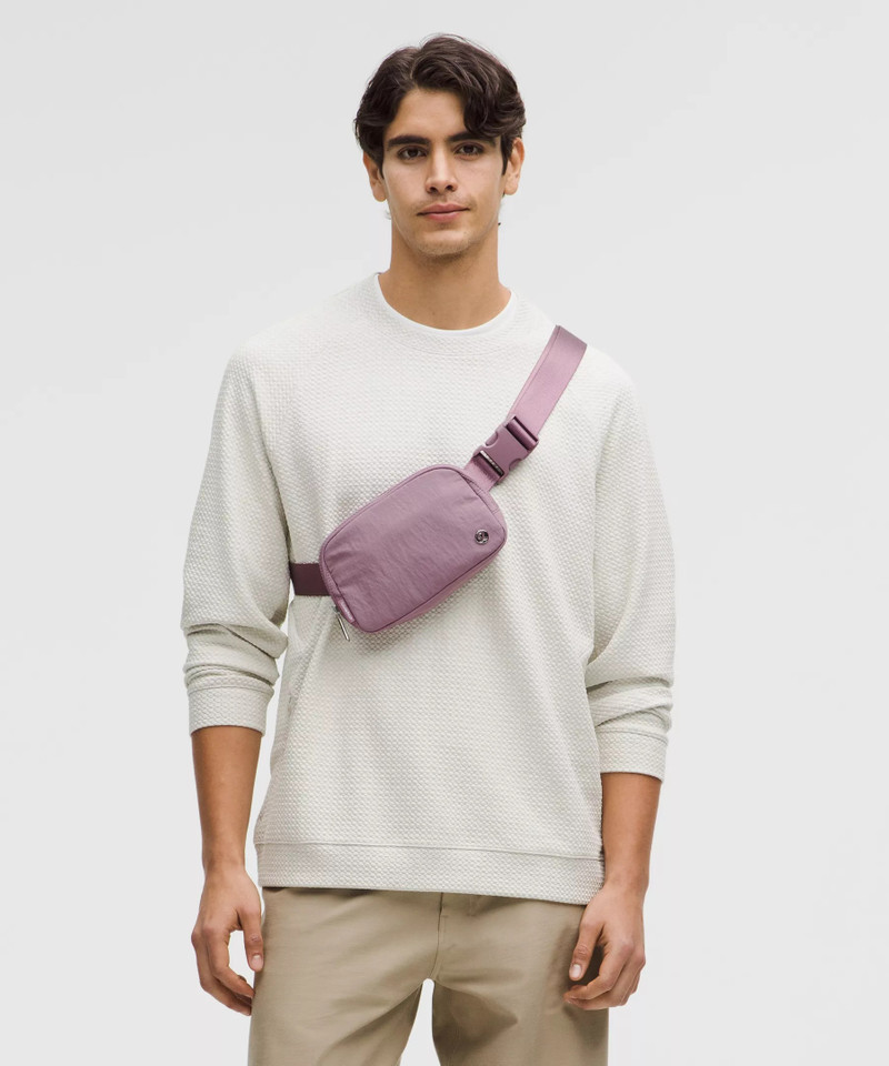 Everywhere Belt Bag with Long Strap 1L 6