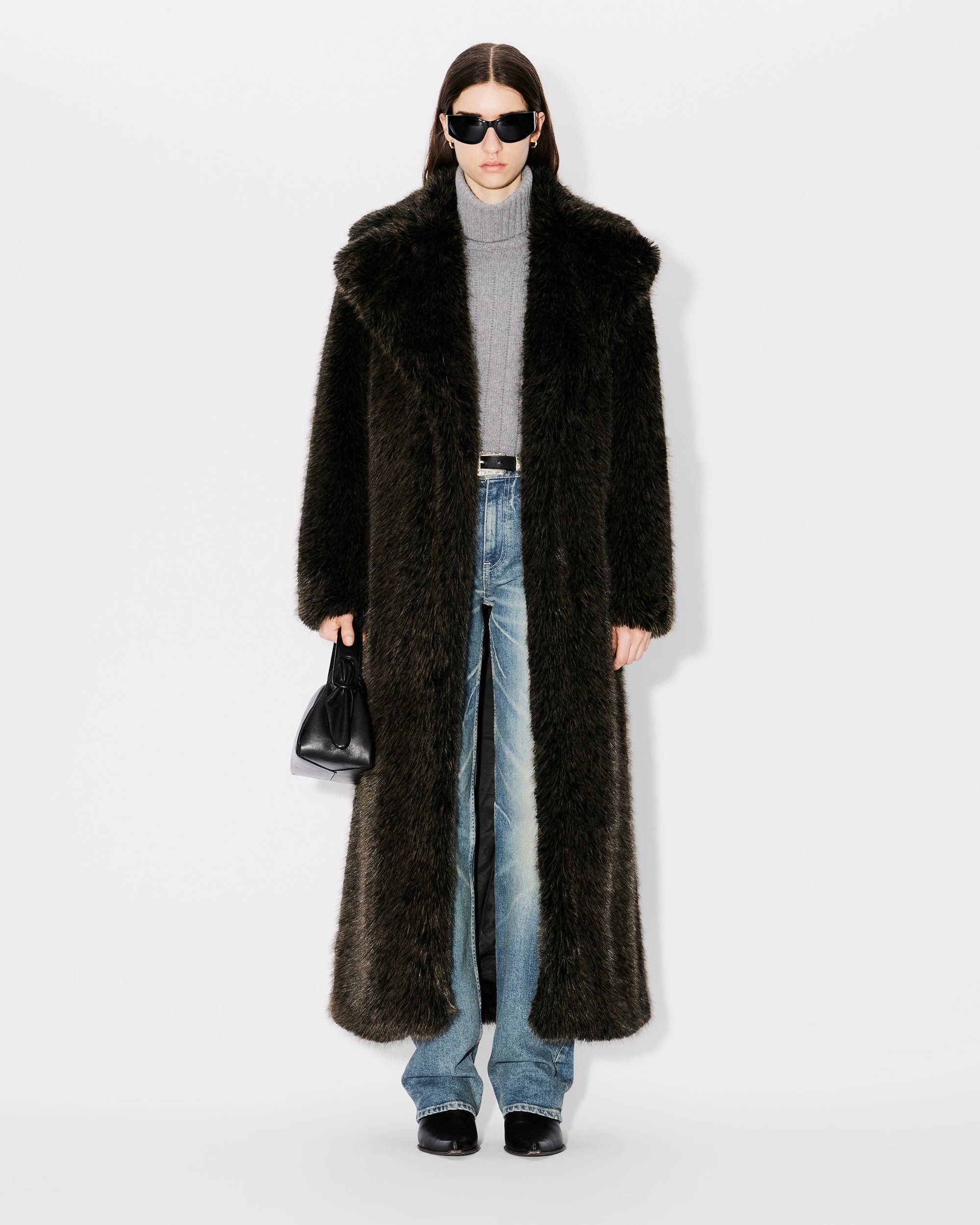 Long fake fur belted coat - 3