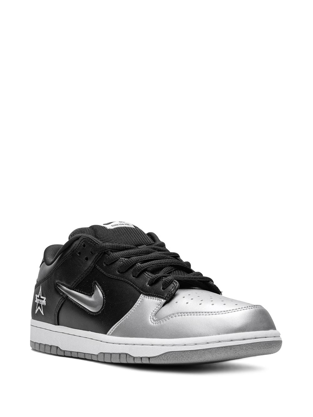 x Supreme SB Dunk Low sneakers - 2