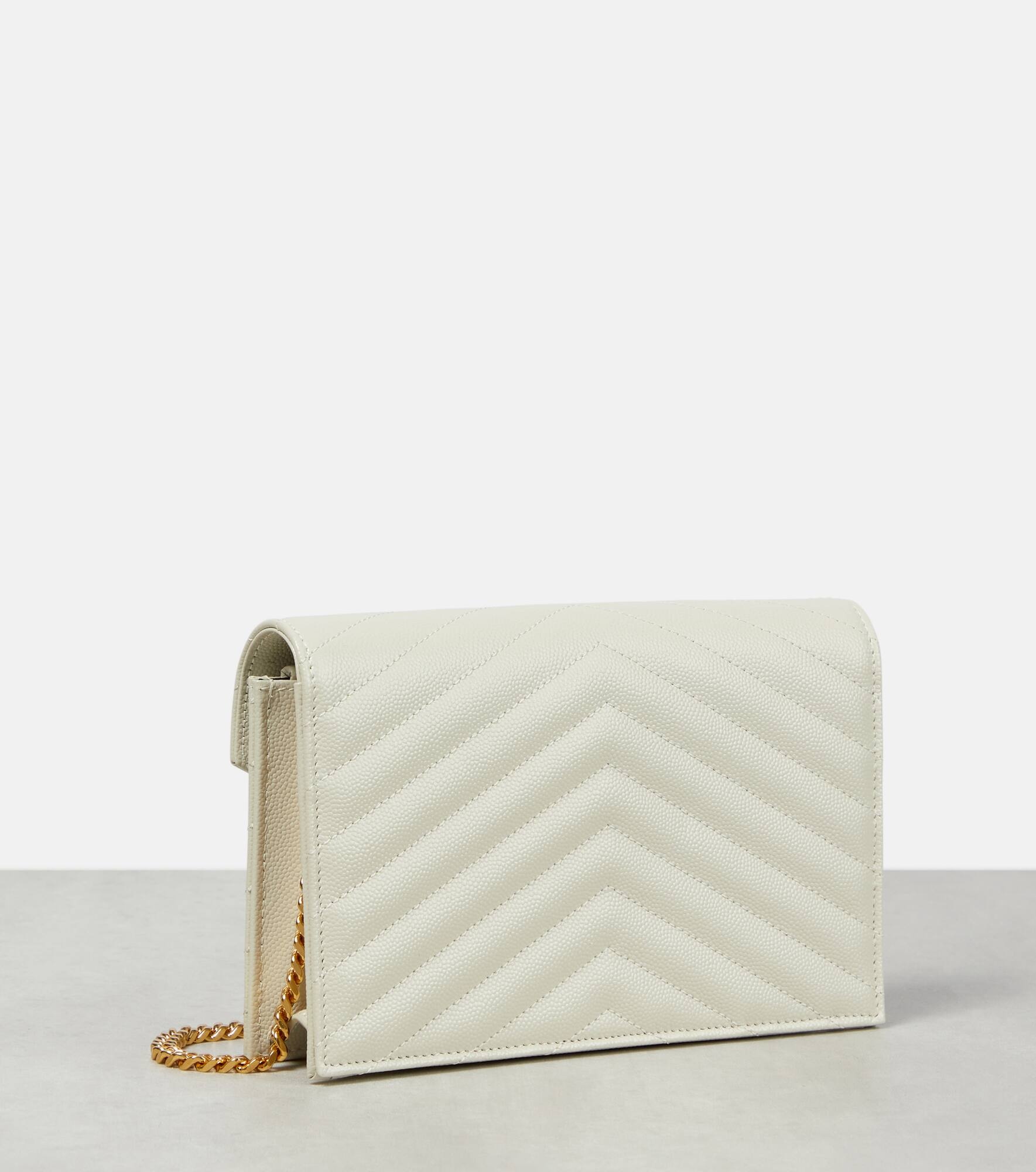 Cassandre matelassé envelope leather wallet on chain - 4
