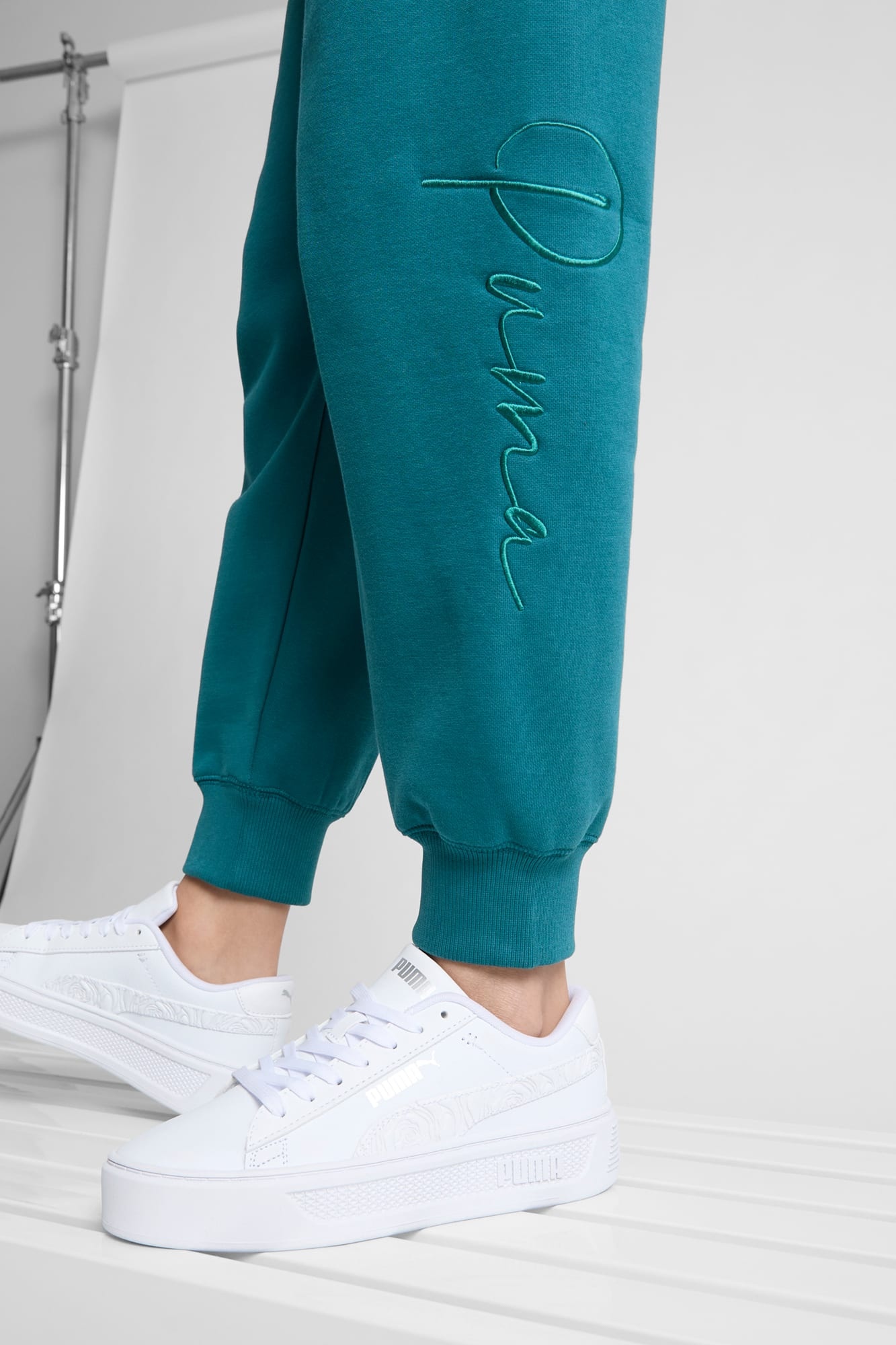 Script Logo Women's Sweatpants - 4