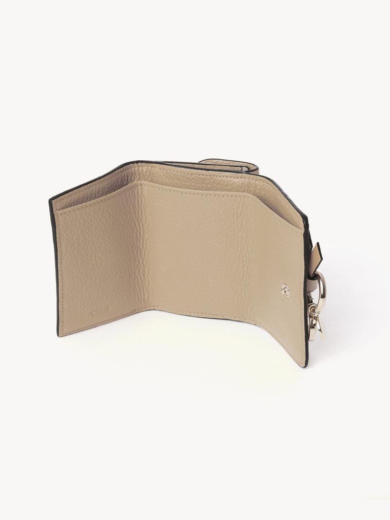 Chloé ALPHABET MINI TRI-FOLD WALLET outlook