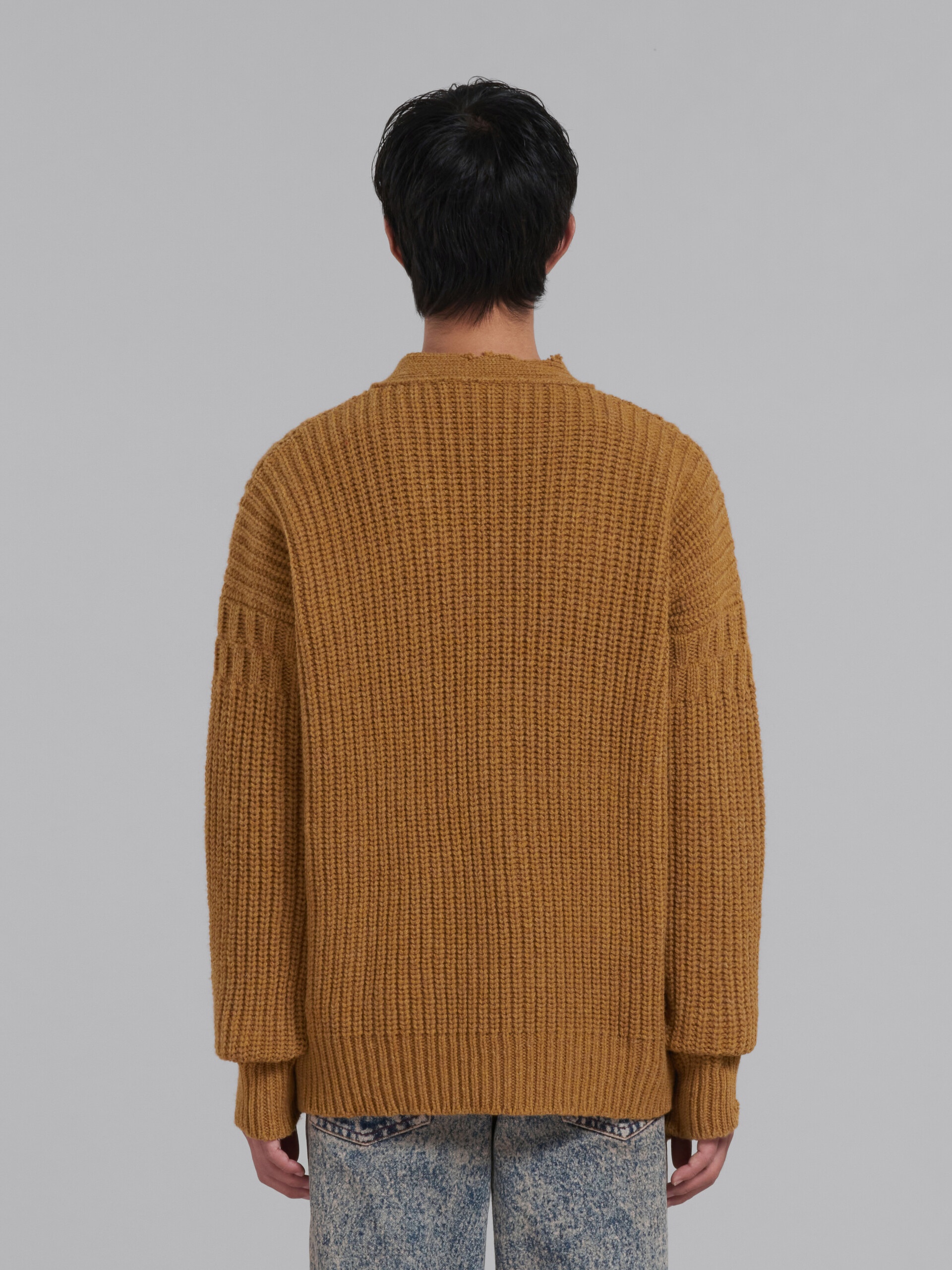 BROWN VIRGIN WOOL CARDIGAN WITH NIBBLED HEM - 3