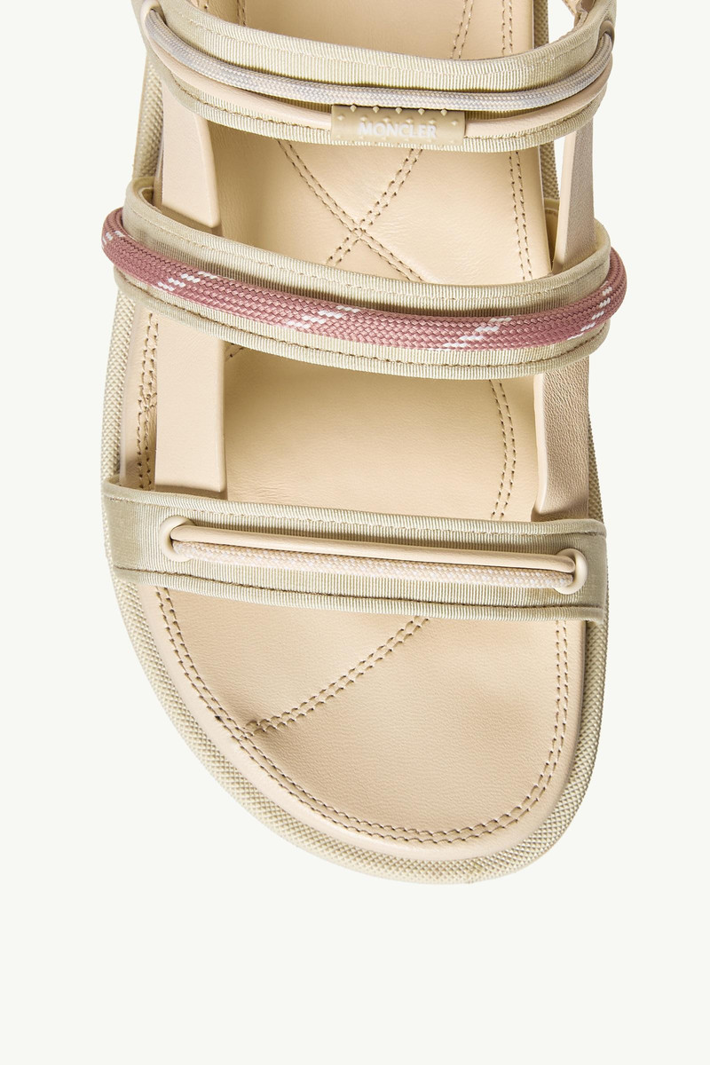 Moncler Vera Isla Leather Sandals outlook