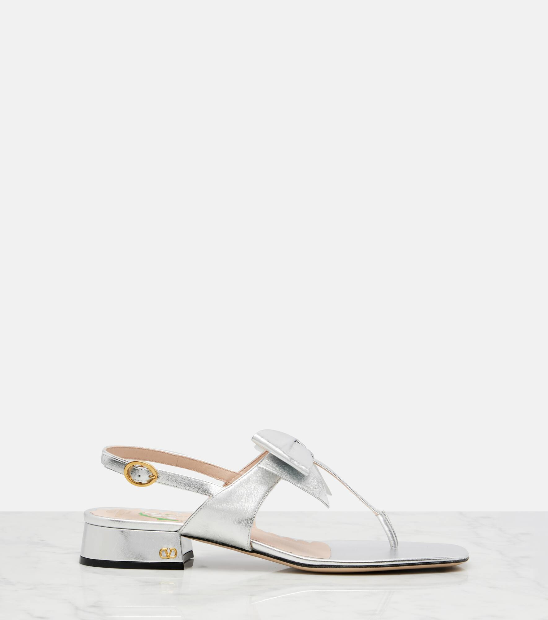 Bowow 25 metallic leather thong sandals - 4