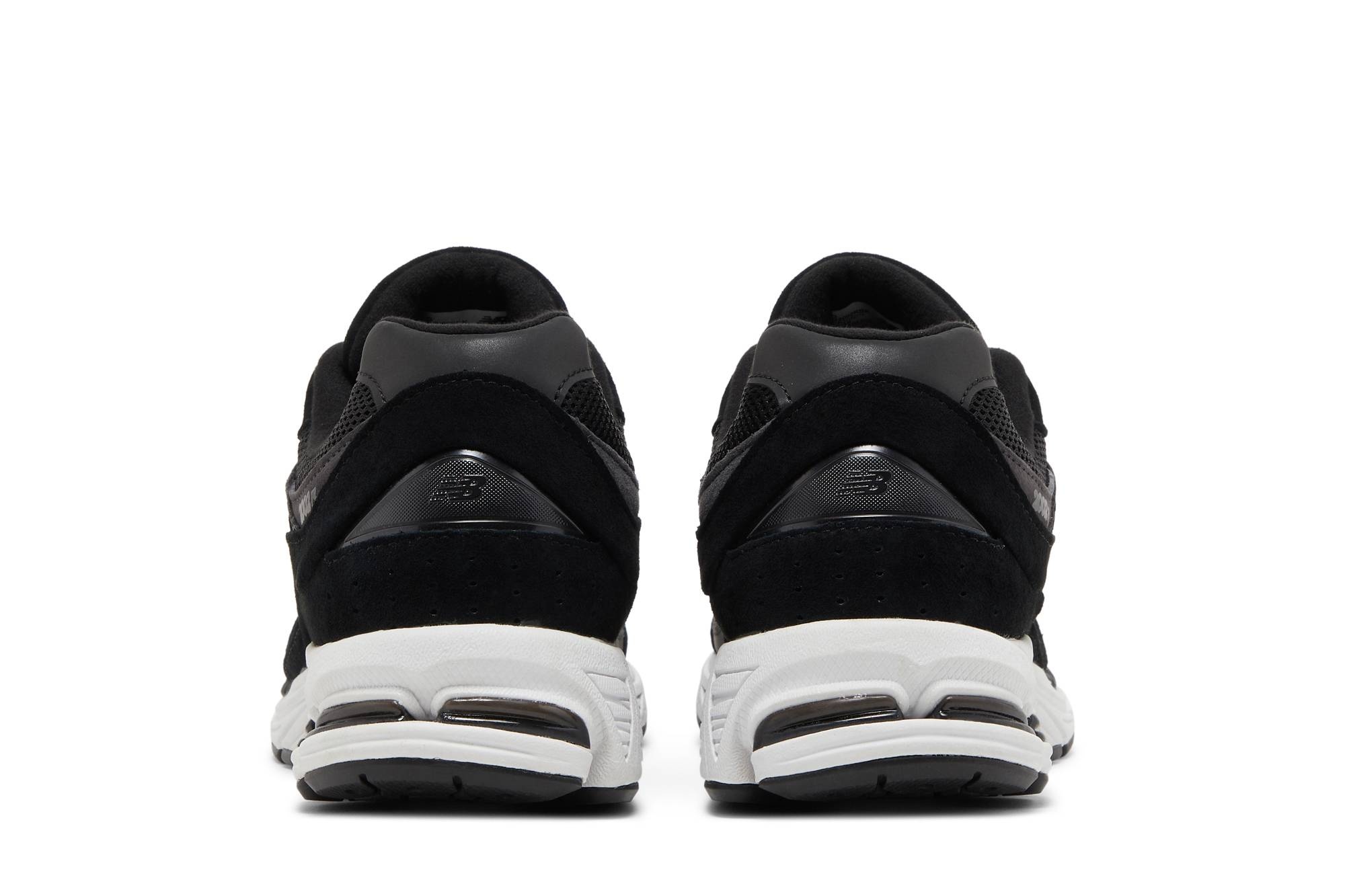 2002R 'Black Gunmetal' - 6