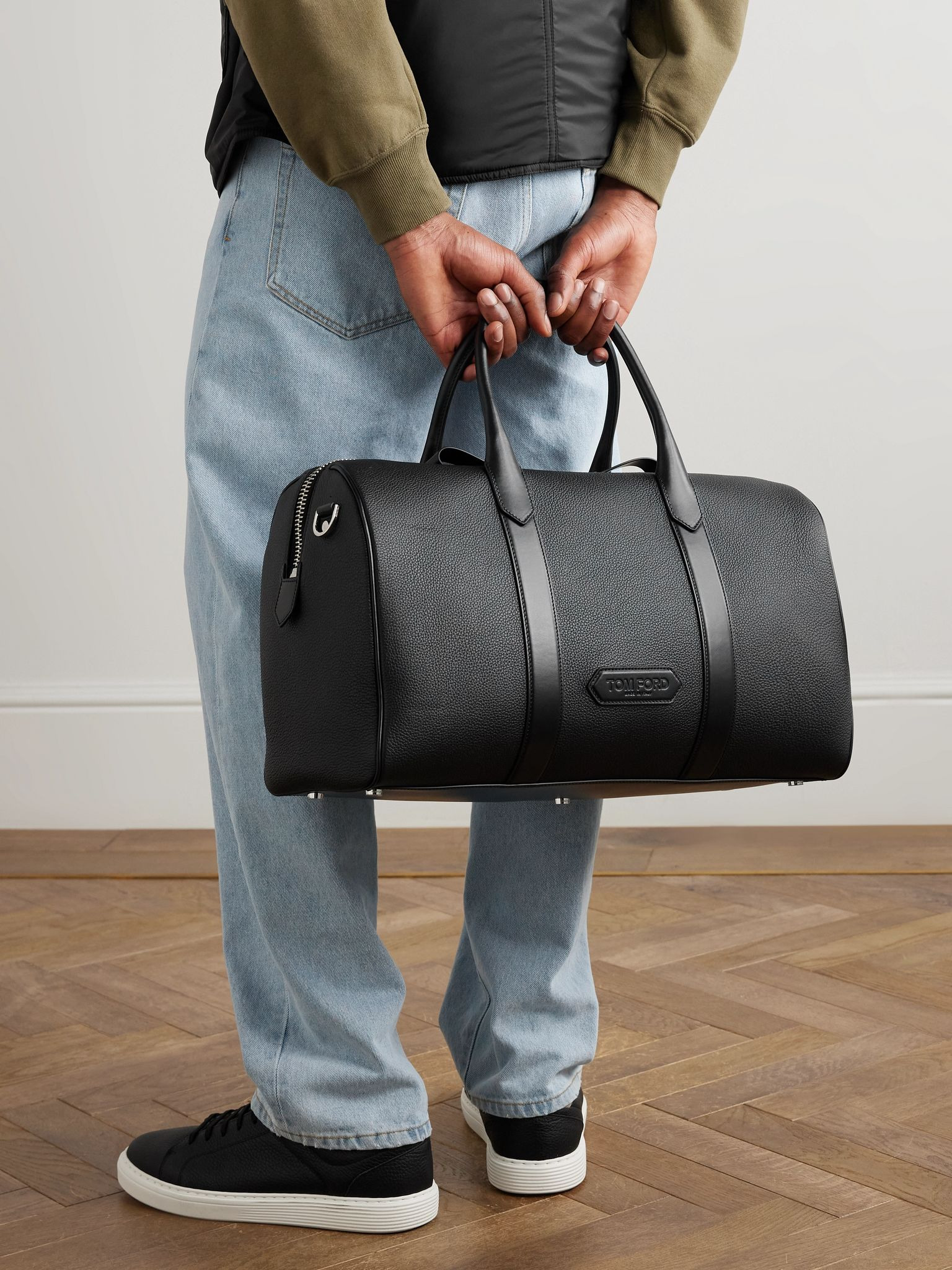 Full-Grain Leather Duffle Bag Black - 2