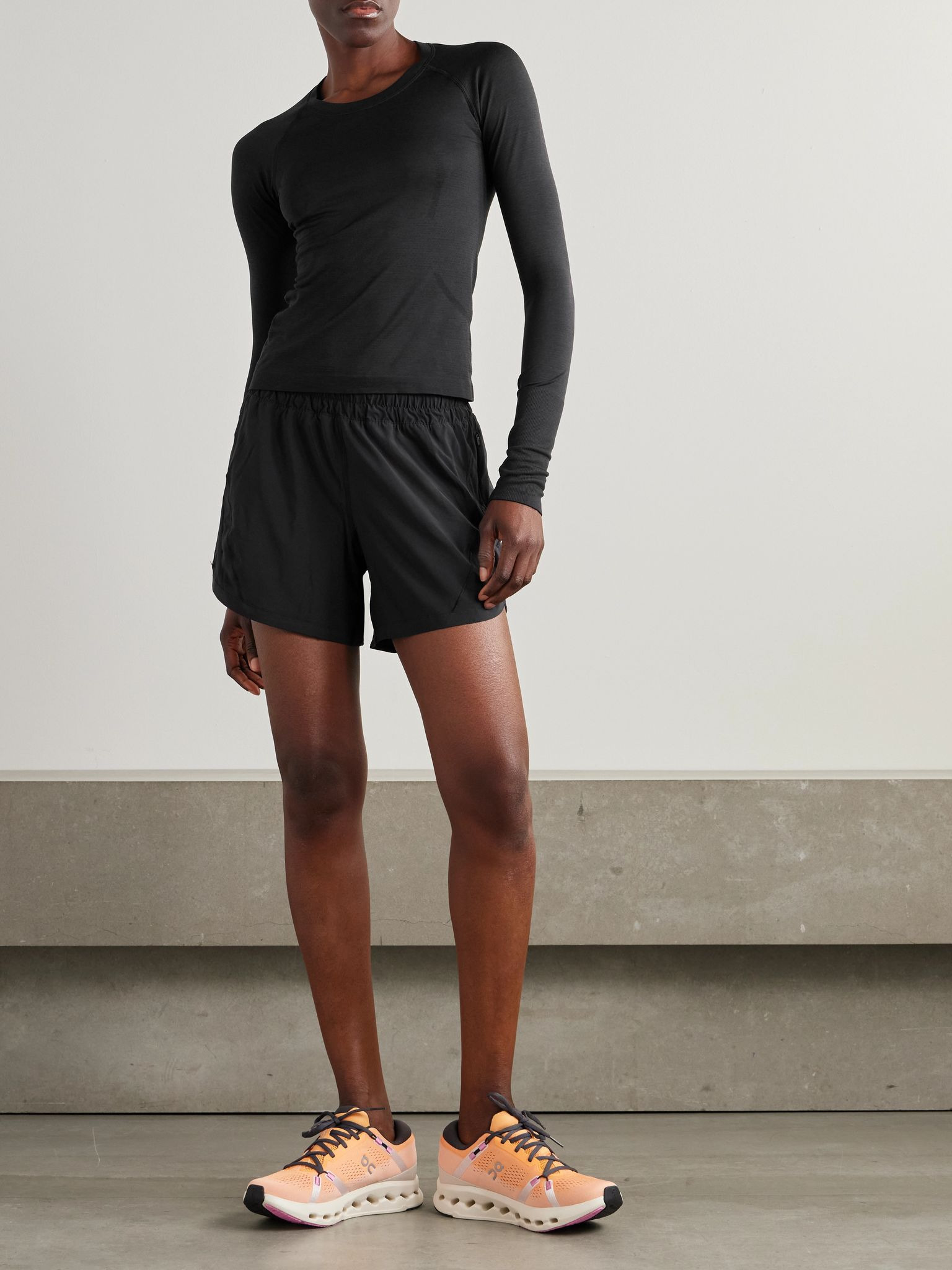 Swiftly Tech 2.0 stretch top Black - 2