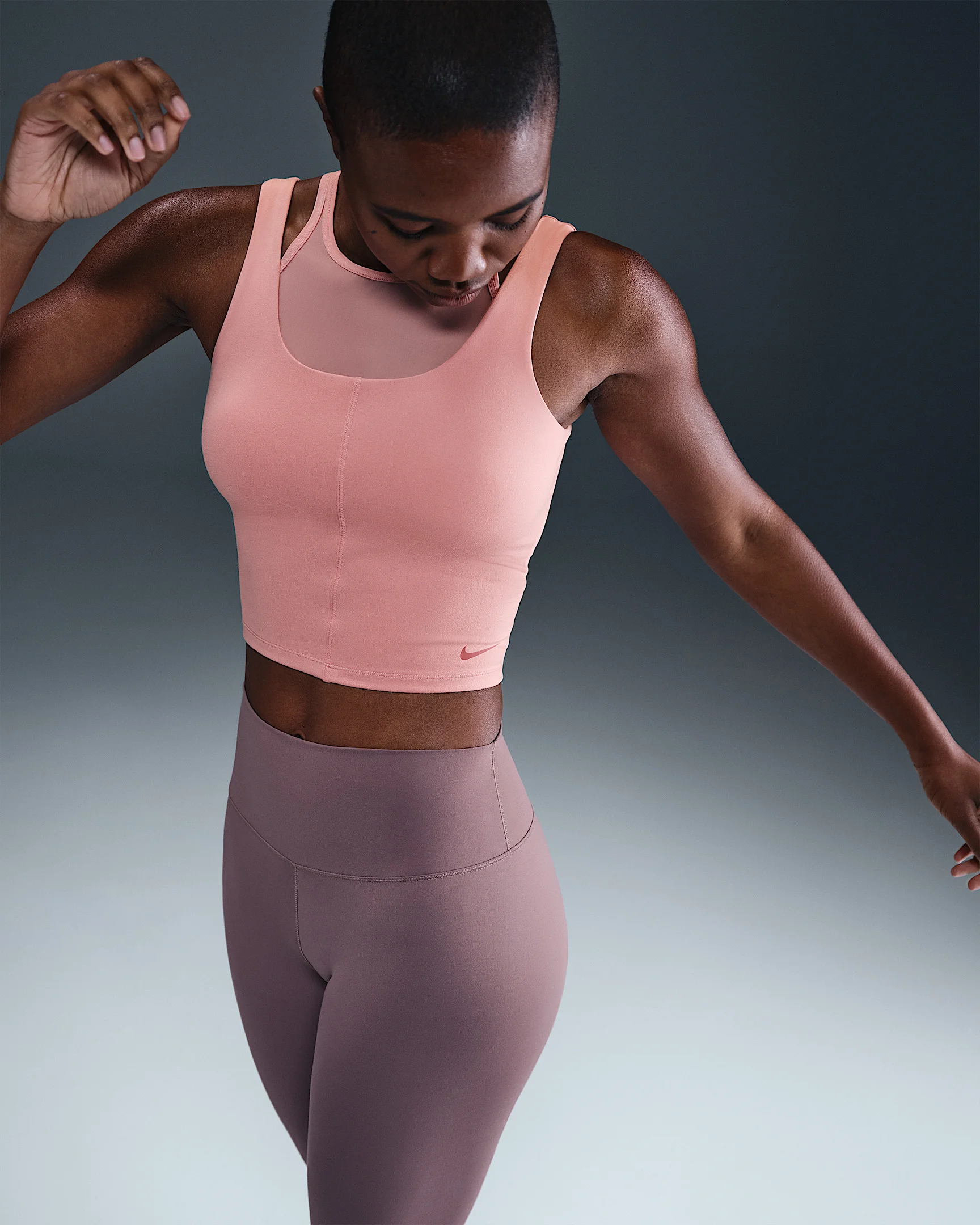 Nike One Fitted Women's Dri-FIT Cropped Tank Top - 1