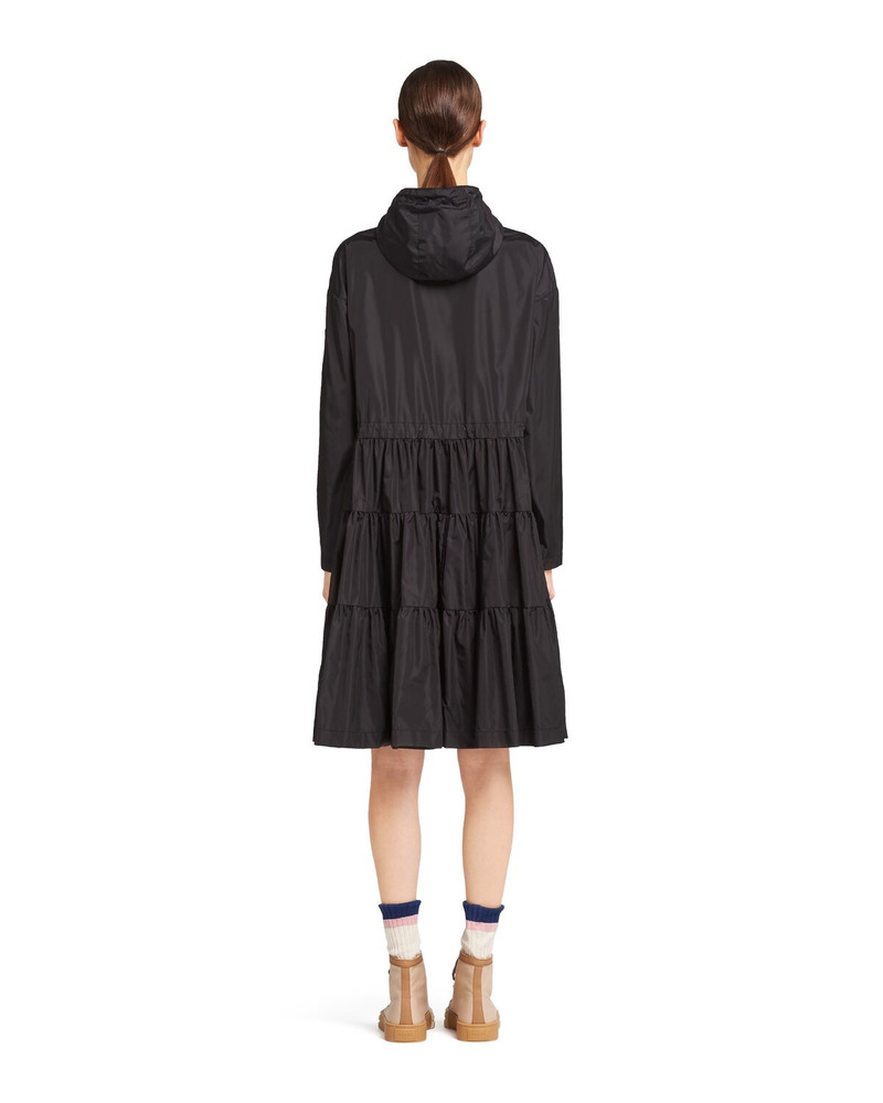 Lightweight Nylon raincoat 4