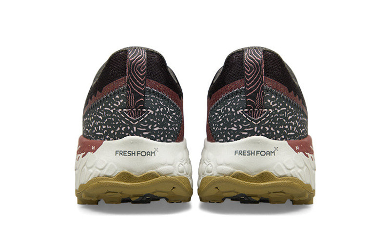 New Balance (WMNS) New Balance Fresh Foam X Hierro v7 'Stone Pink Blacktop' WTHIERO7 outlook