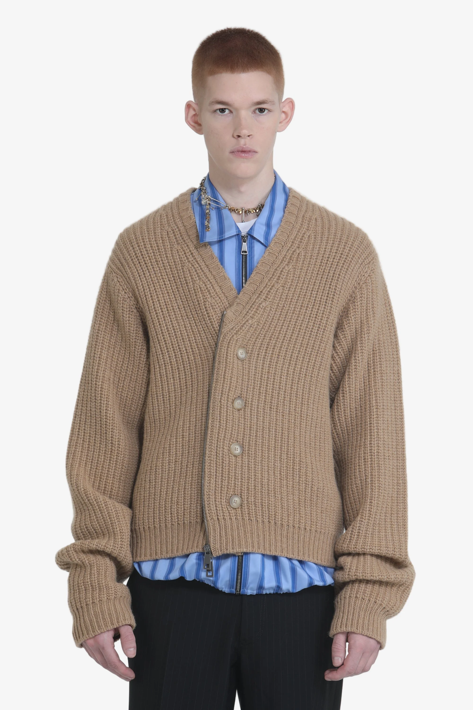 V-NECK SWEATER WITH BUTTONS AND ZIP - 1