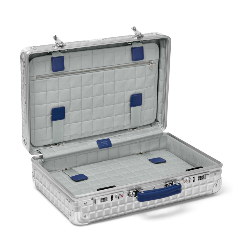 RIMOWA Classic Aluminum Grid Hand-Carry Case outlook