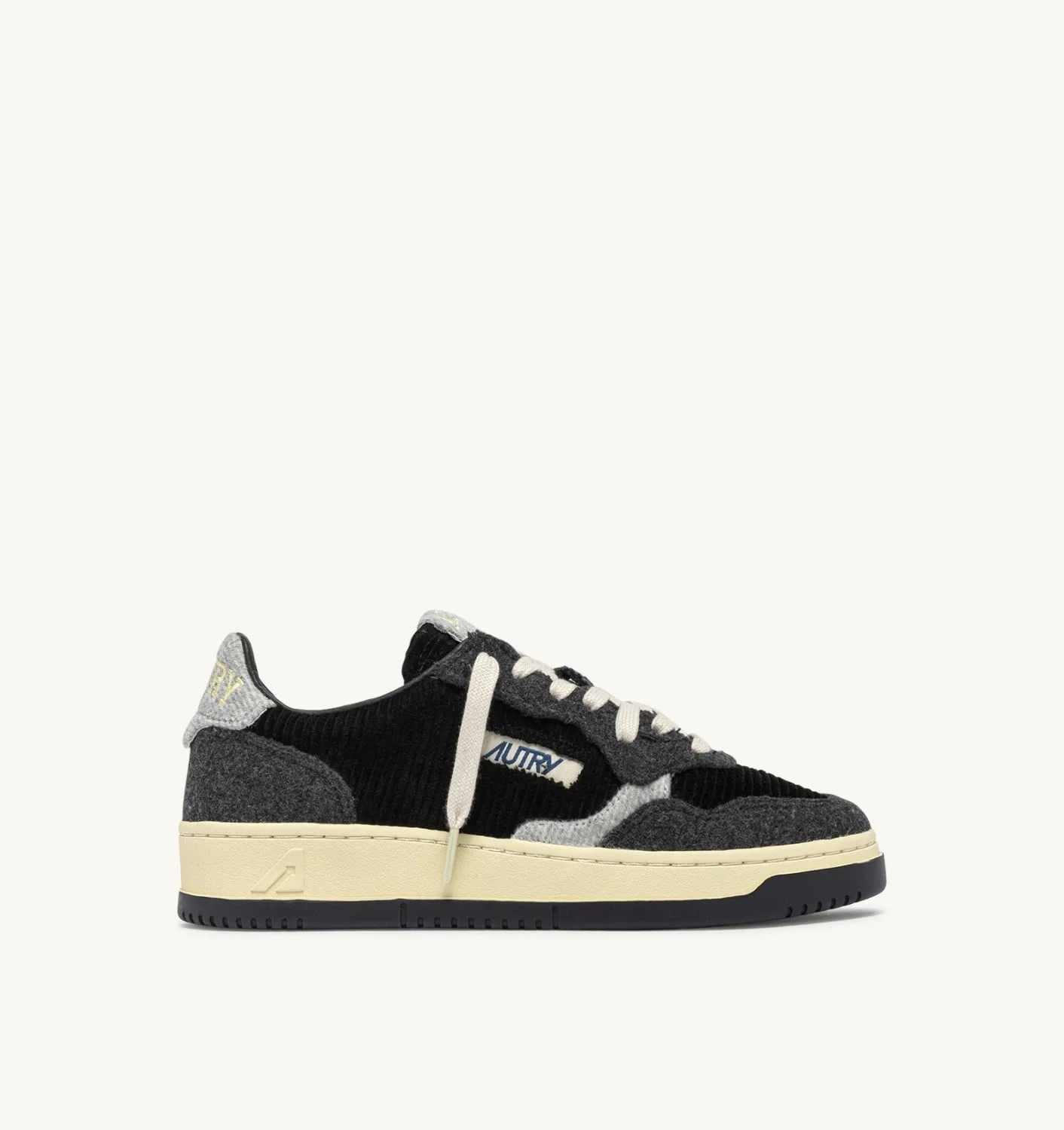 MEDALIST LOW SNEAKERS IN BLACK PHANTOM AND GRAY VELVET - 1