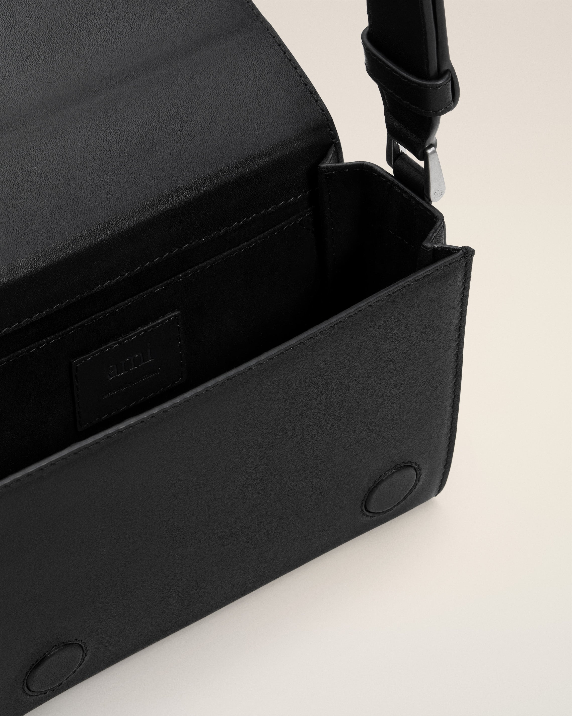 BLACK SMOOTH LEATHER AMI DE COEUR LUNCH BOX BAG - 6