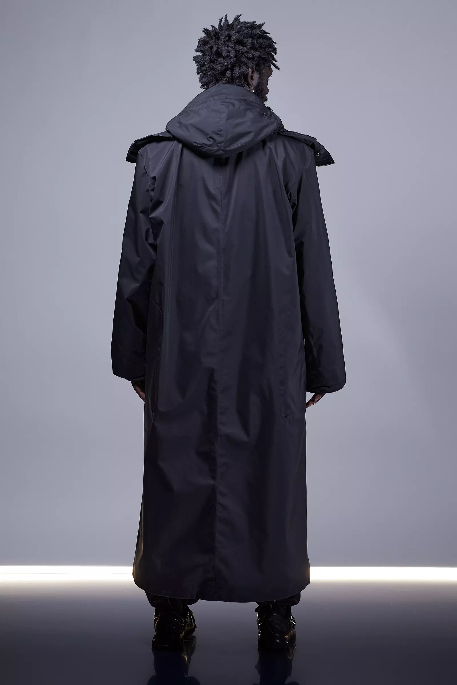 J122-GT 3L Gore-Tex Pro Coat Black - 38