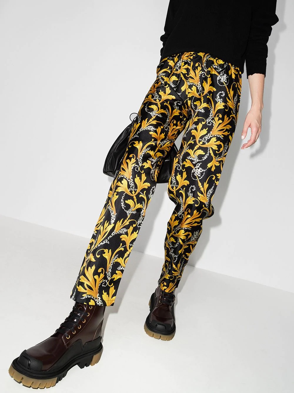 Baroco-print silk trousers - 2