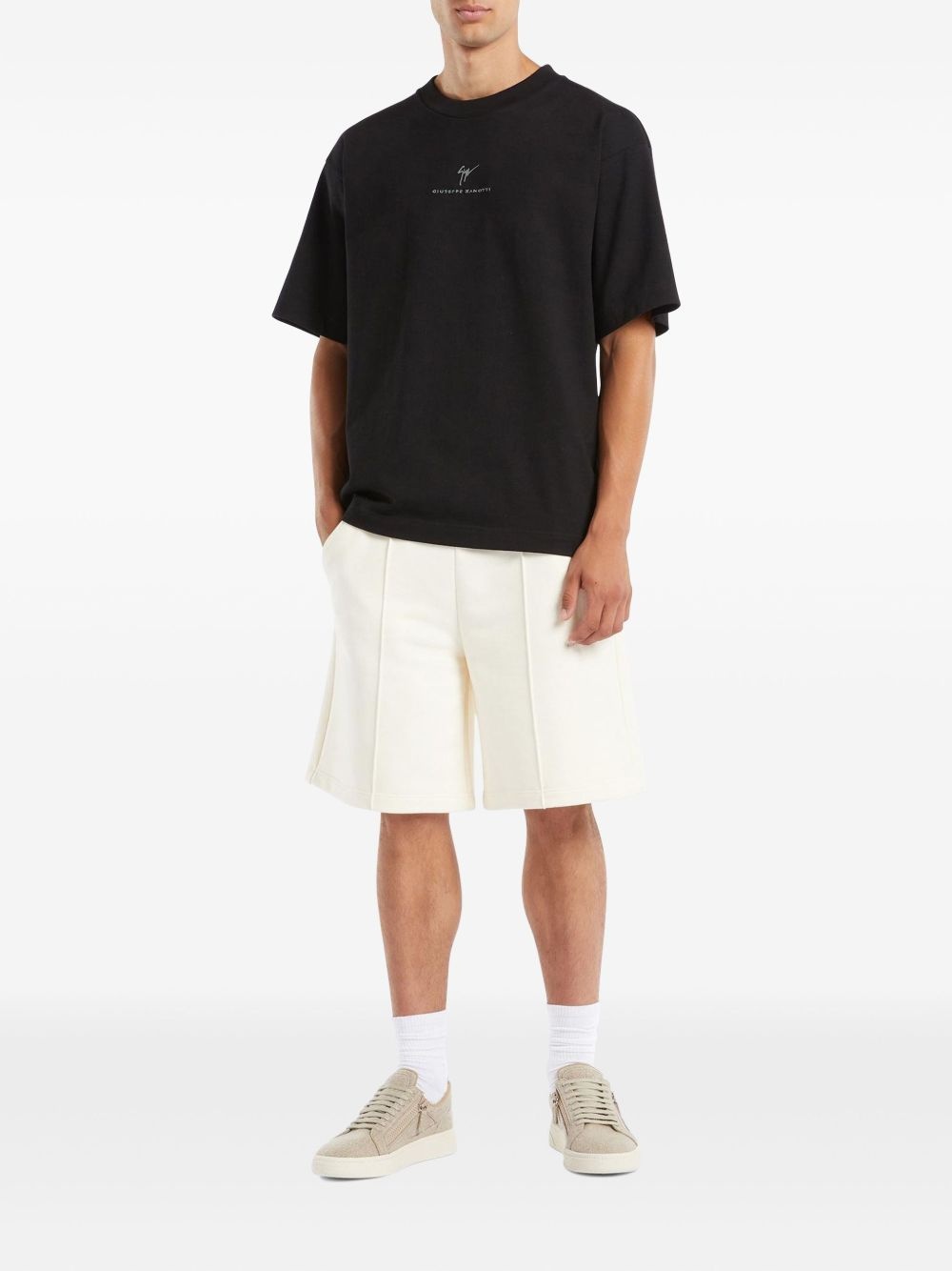 logo-embroidered shorts - 2