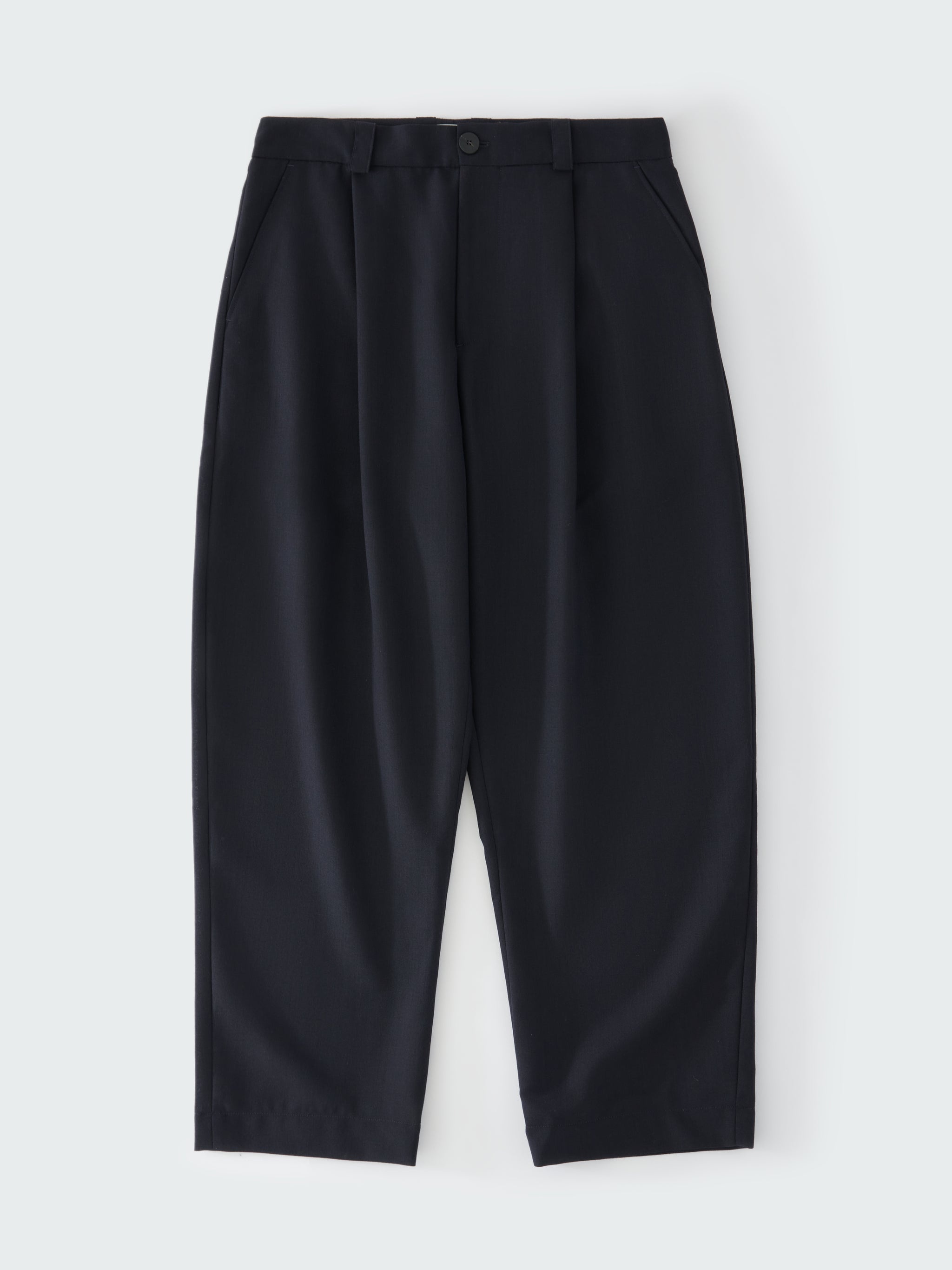 パンツ STUDIO NICHOLSON TUCK LW TROPICAL WOOL Tuck Tropical Wool Pant in Tarmac– Studio Nicholson