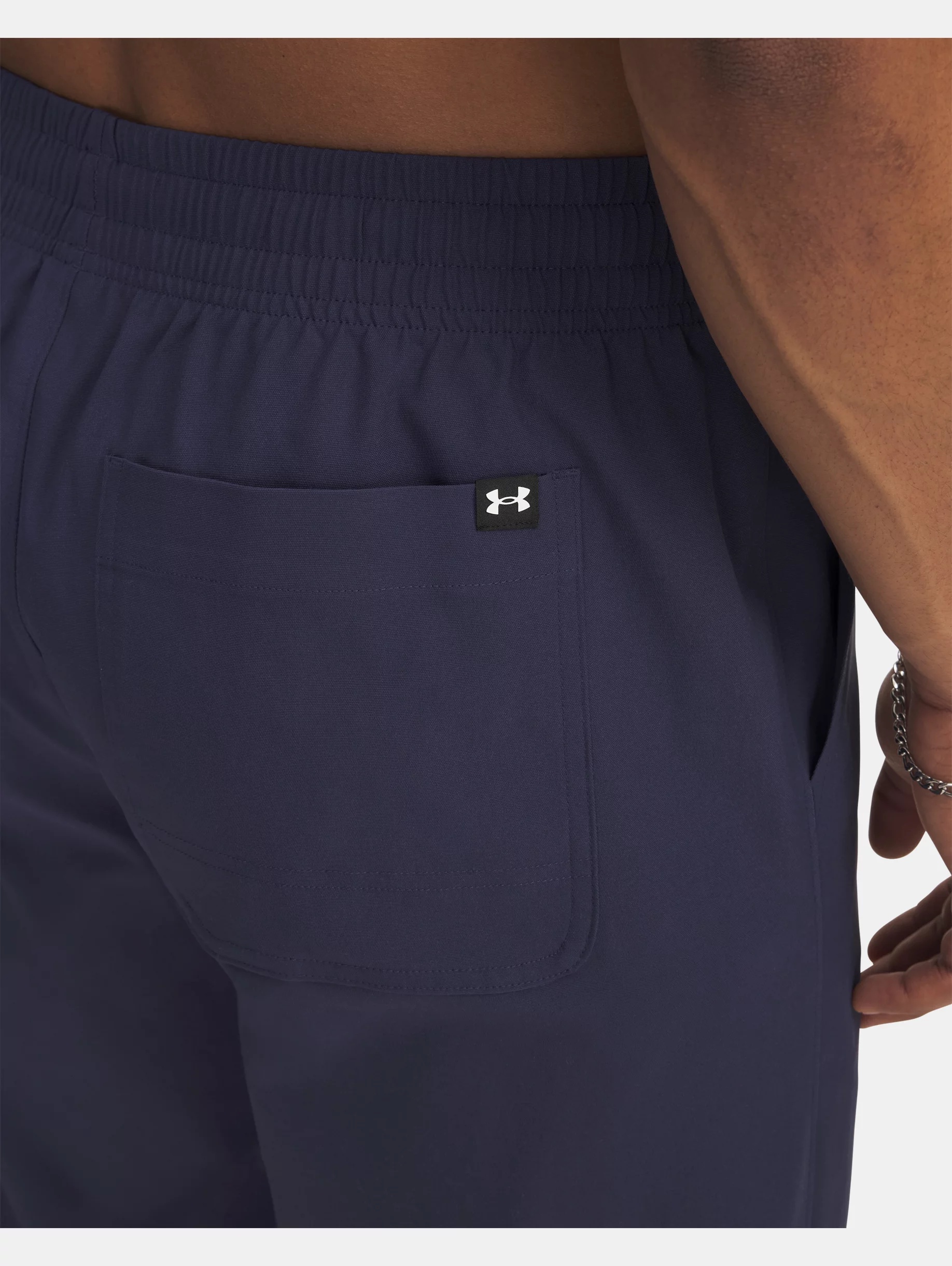 UA Icon Woven - 4