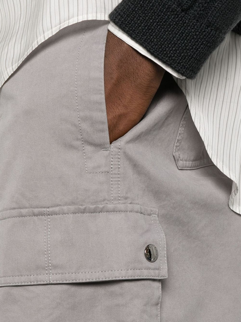 cargo-pocket trousers 5