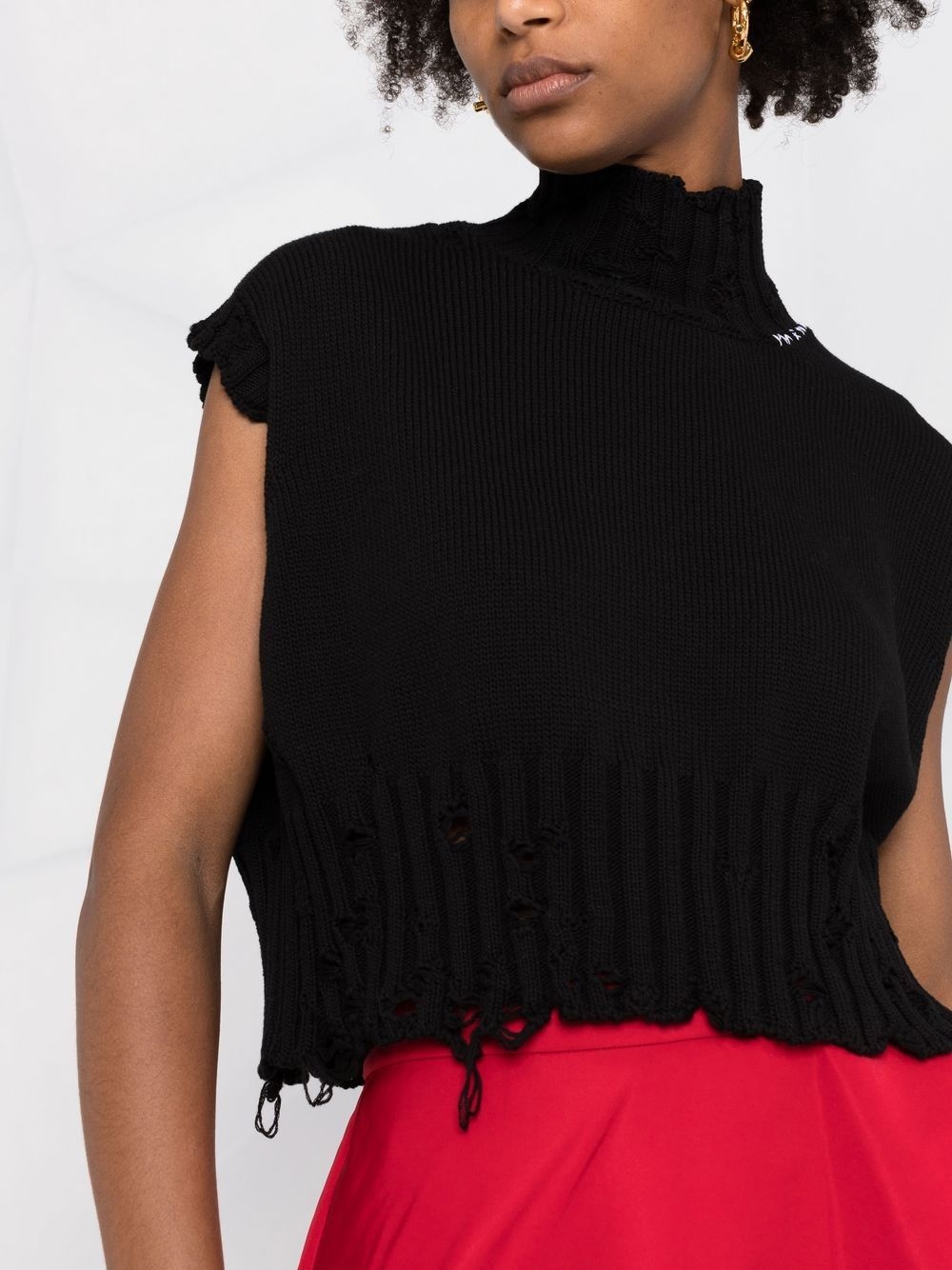 distressed-knit logo-stitch sleeveless vest - 3