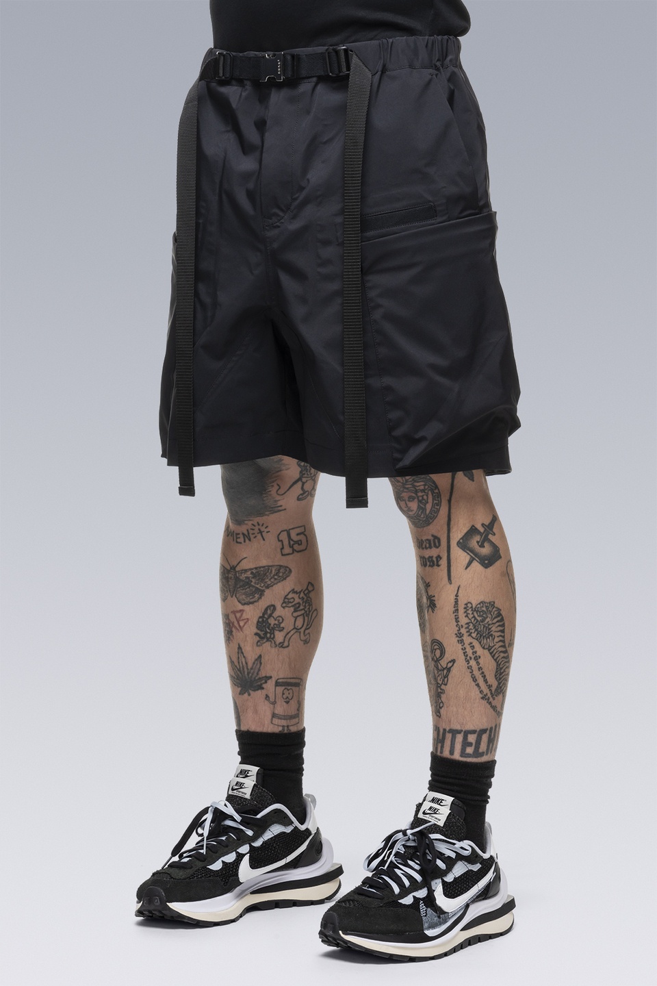 SAC-SP2763 sacai / ACRONYM Shorts Black - 11