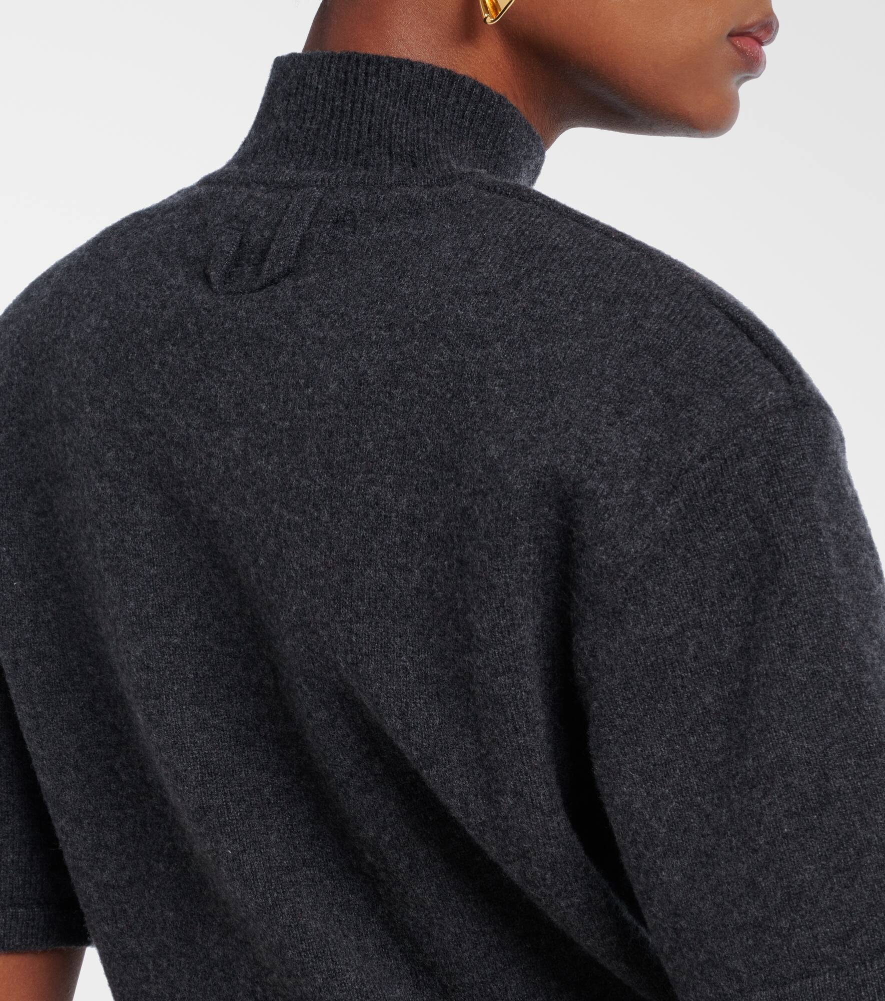 Knitted wool and cashmere sweater - 5
