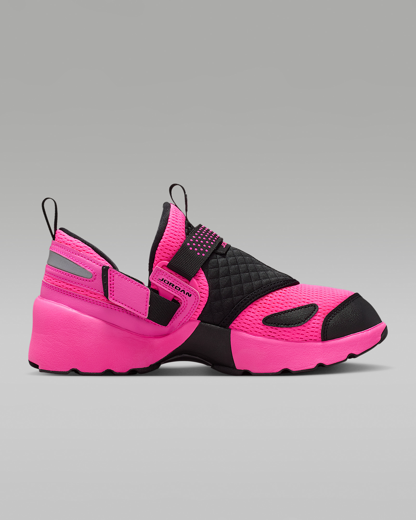 Jordan Trunner LX Women's Shoes - 3