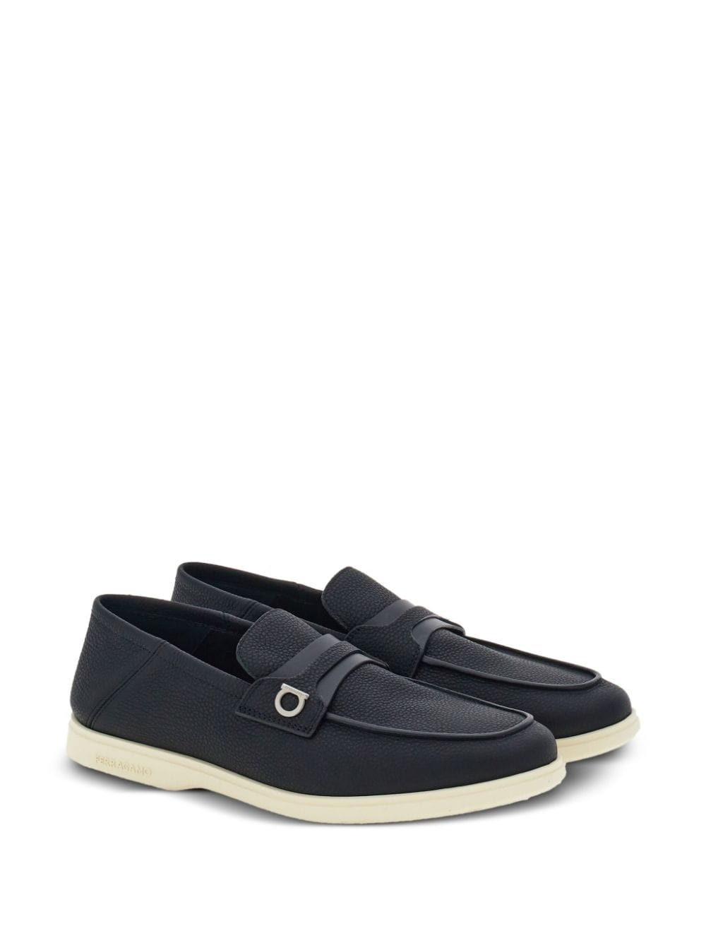 Gancini-plaque leather loafers - 2
