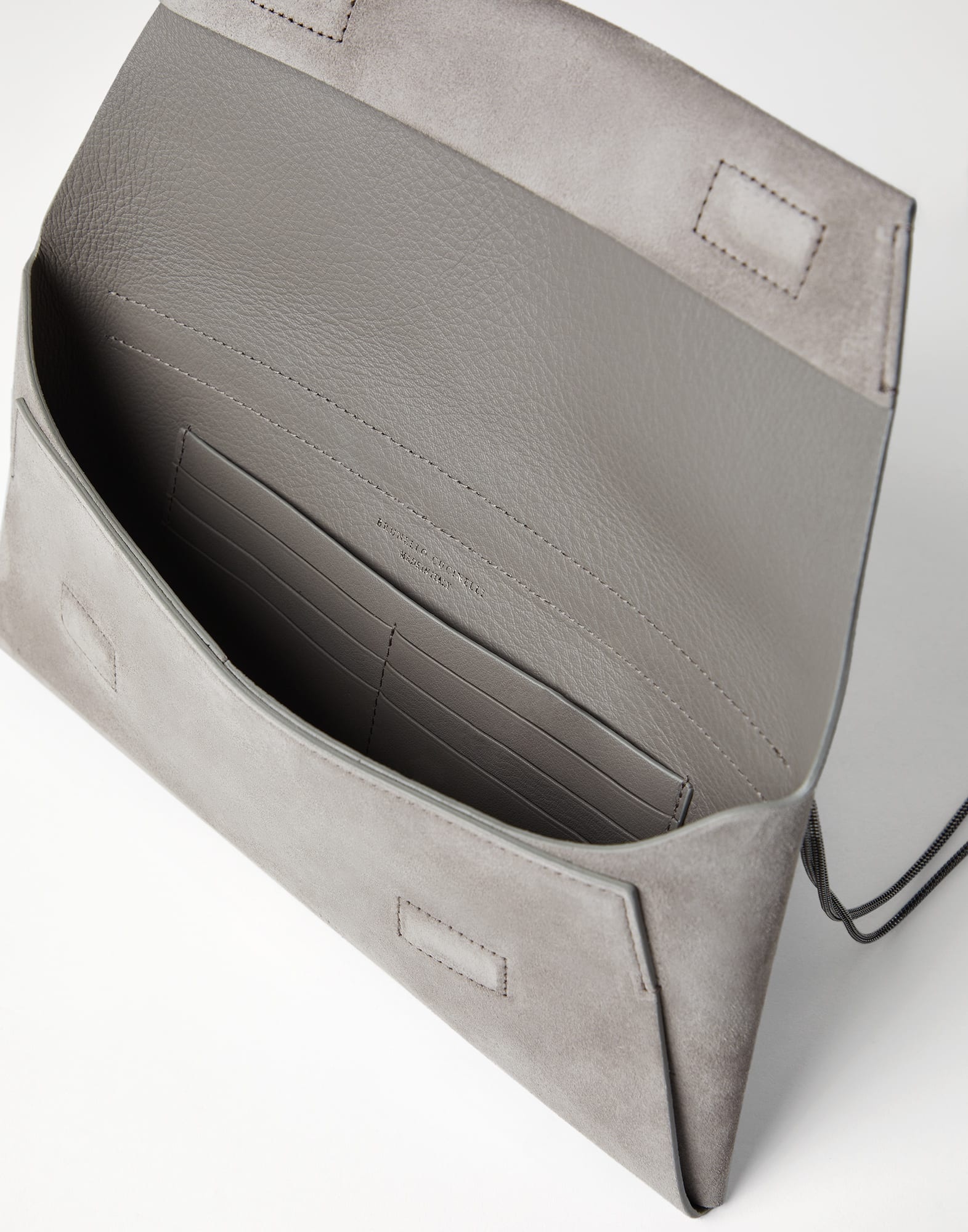 Suede envelope bag with precious chain - 5