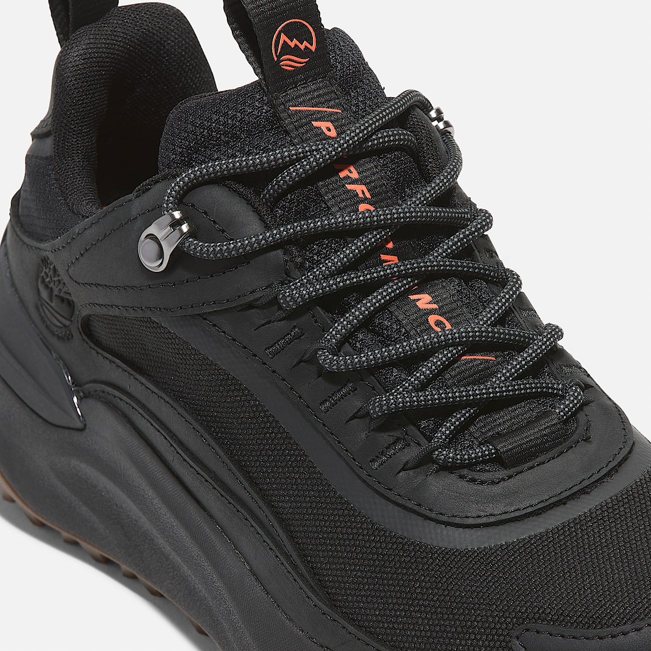 Women's Motion Access Low Lace-Up Waterproof Sneaker - 7