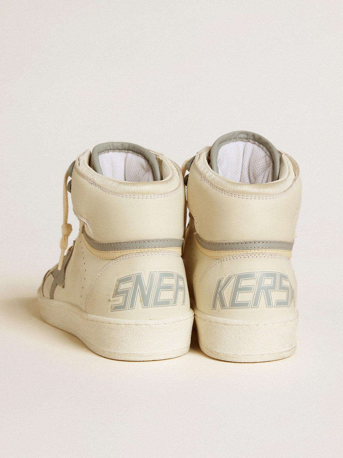 Women's Sky-Star in leather with light blue leather star and white heel tab - 5
