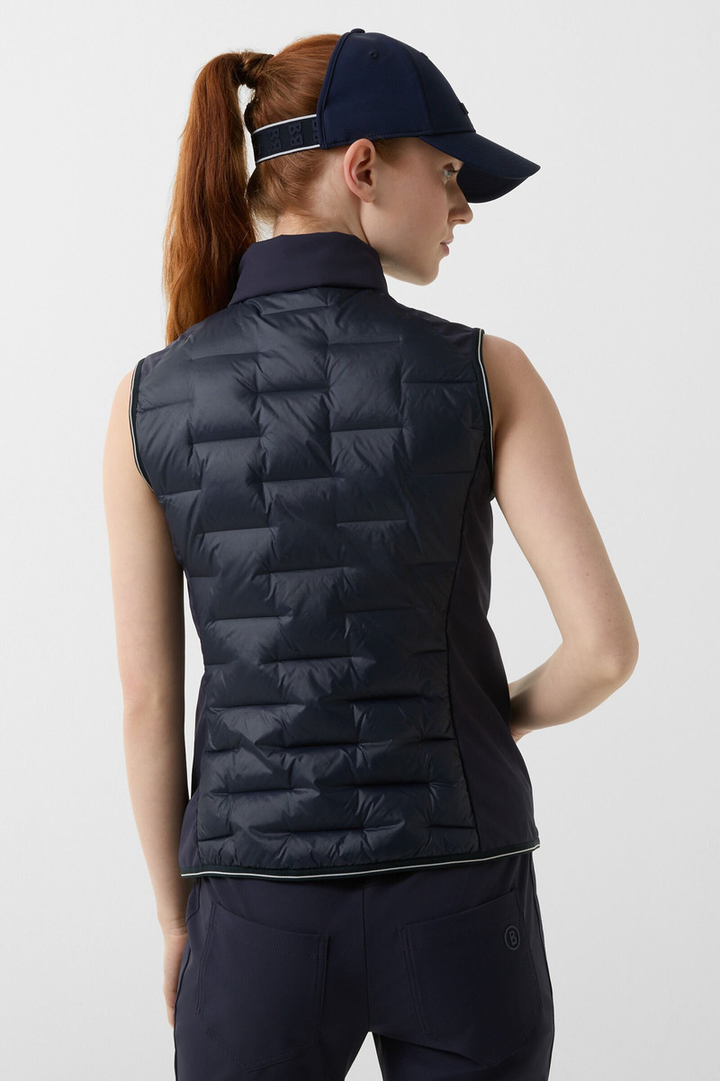 Lorina lightweight down vest in Navy blue 3