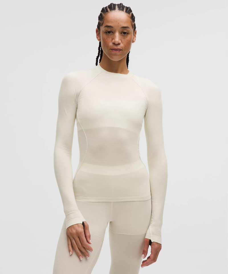 Long-Sleeve Crewneck Base Layer 1